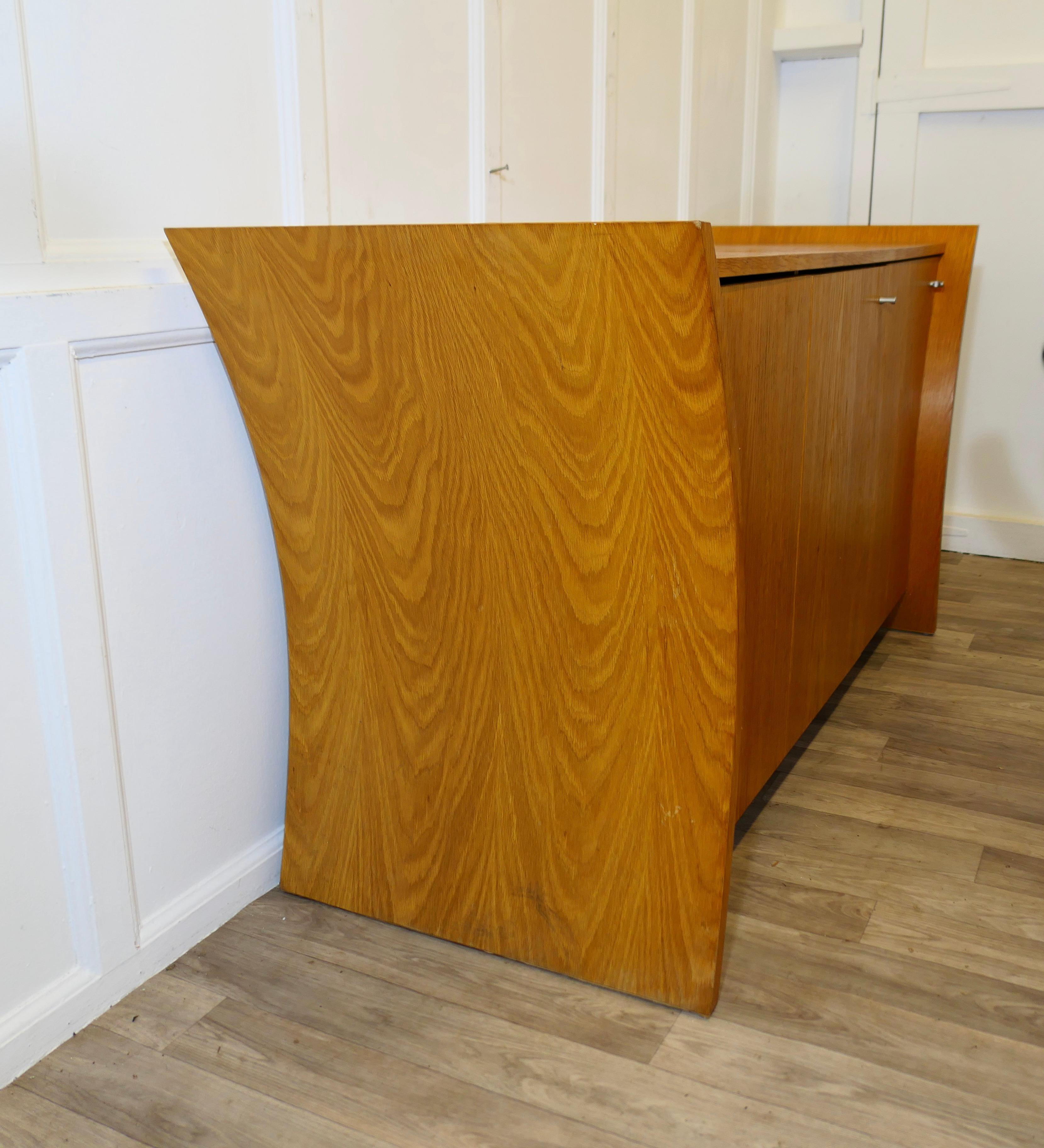 Elegant Designer 3 Door Sideboard in Golden Oak For Sale 1