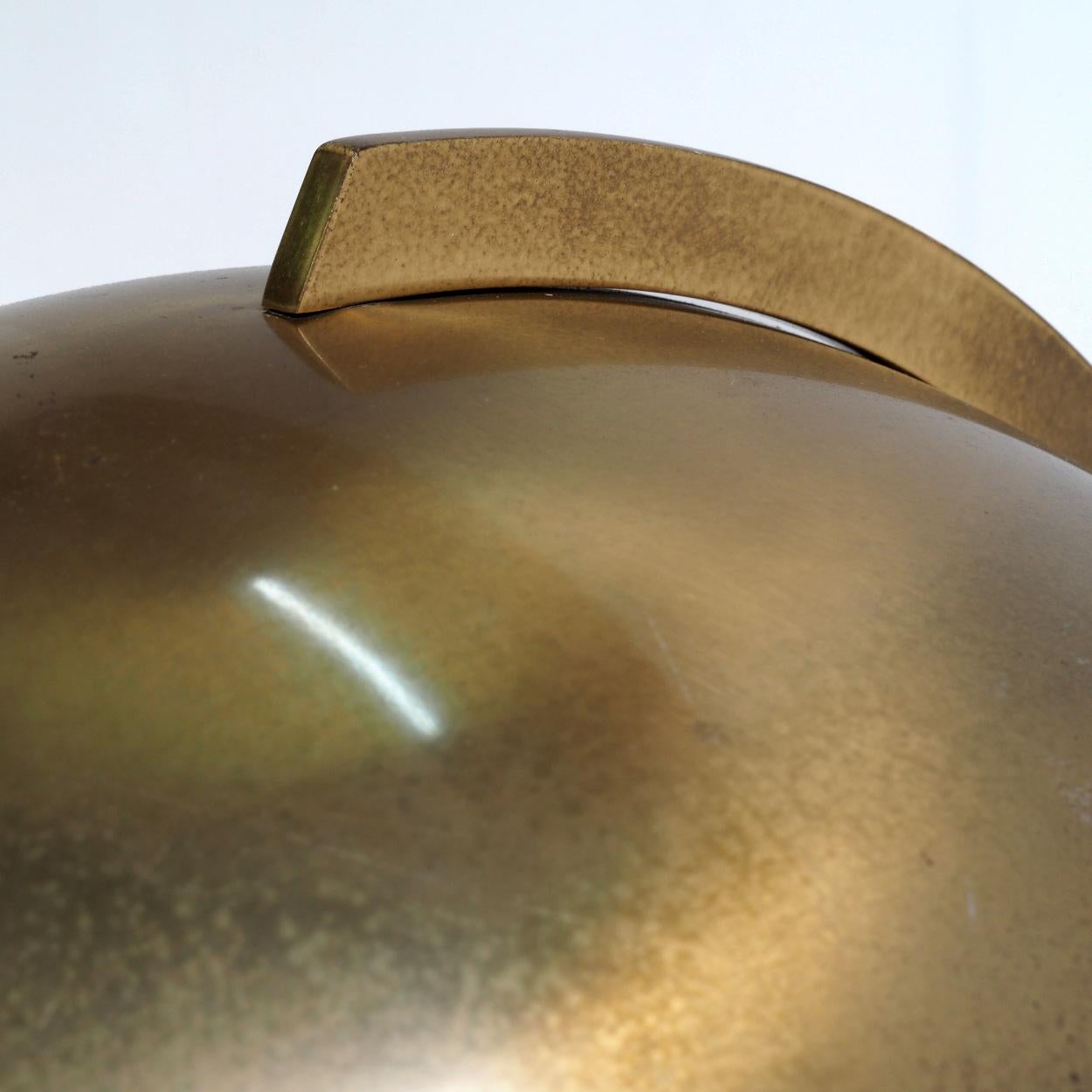 20ième siècle Elegant Desk- or Table Lamp desigend by Josef Brumberg en vente