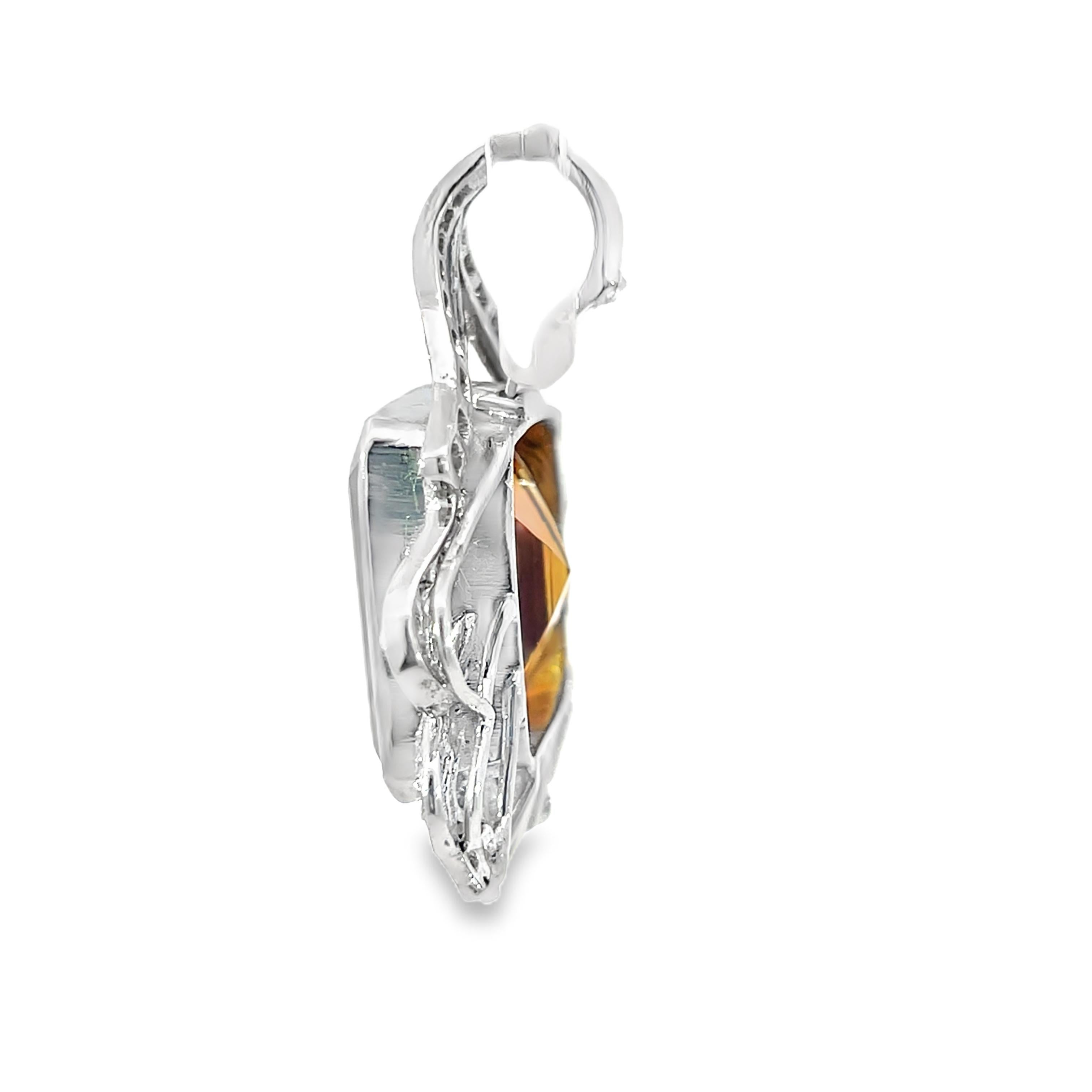 Pendentif Elegance en or blanc avec diamants et citrine Neuf - En vente à New York, NY