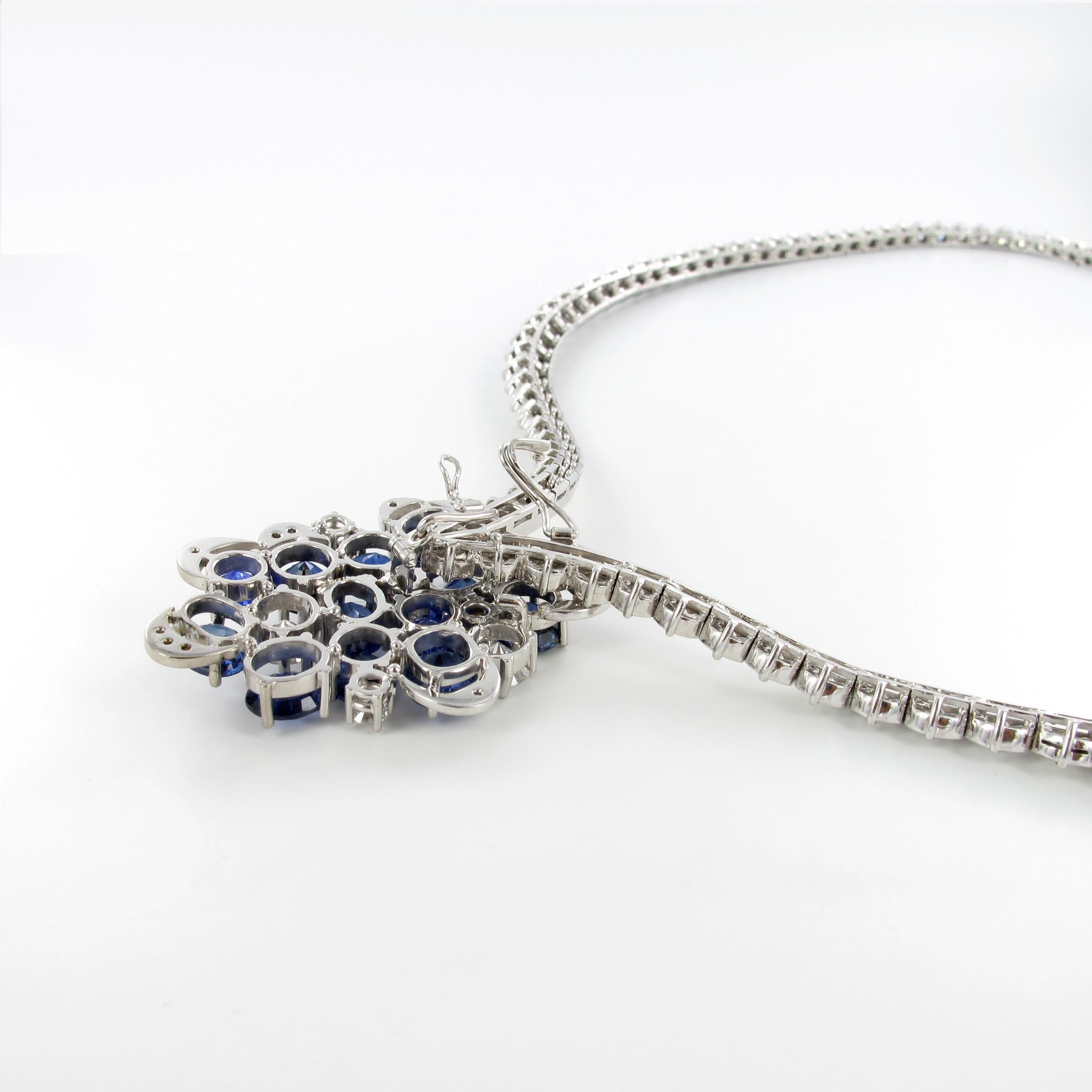 Elegant Diamond and Sapphire Necklace in 950 Platinum by Schilling In Excellent Condition For Sale In Lucerne, CH