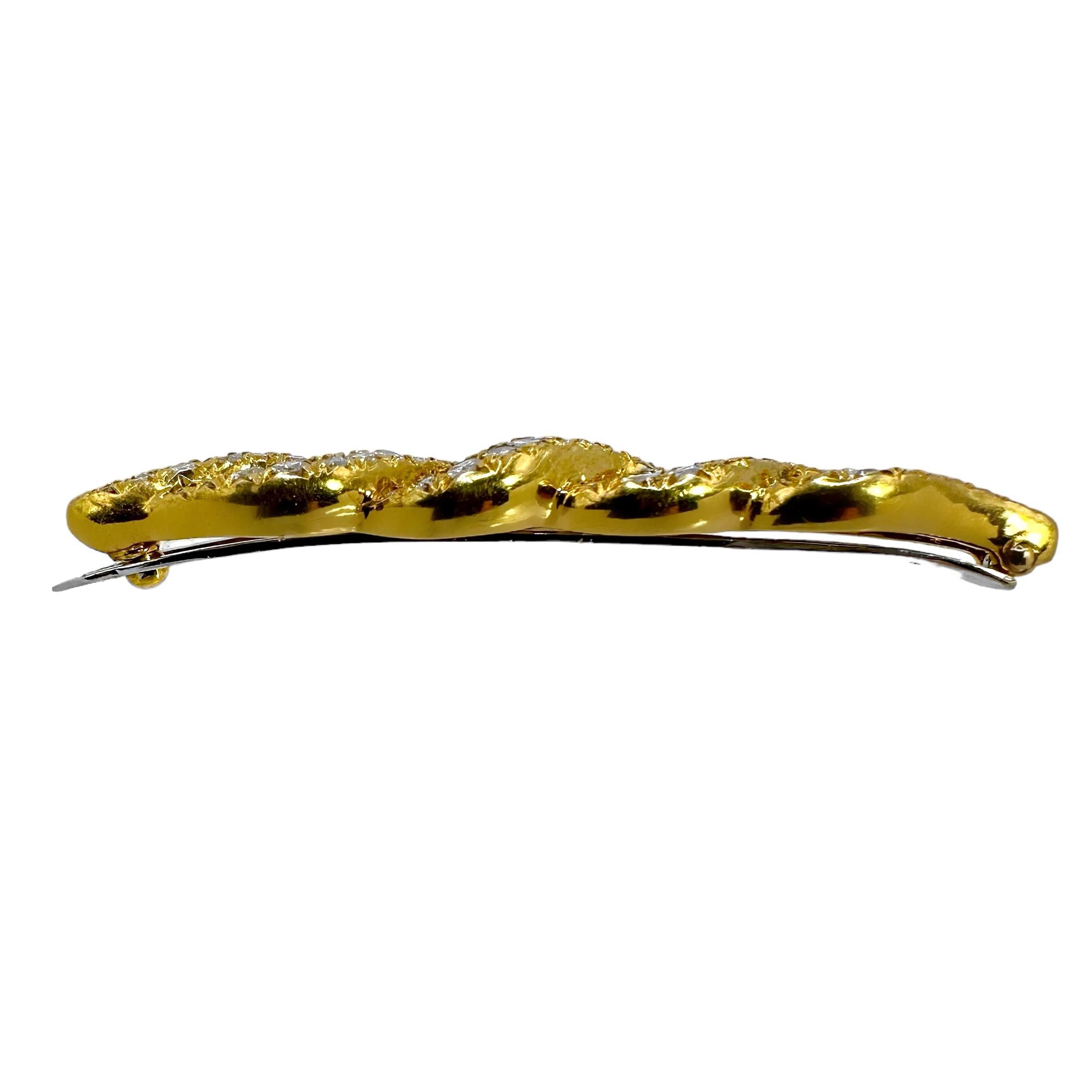 Women's Elegant Diamond Encrusted French Van Cleef & Arpels Hair Barrette in Yellow Gold
