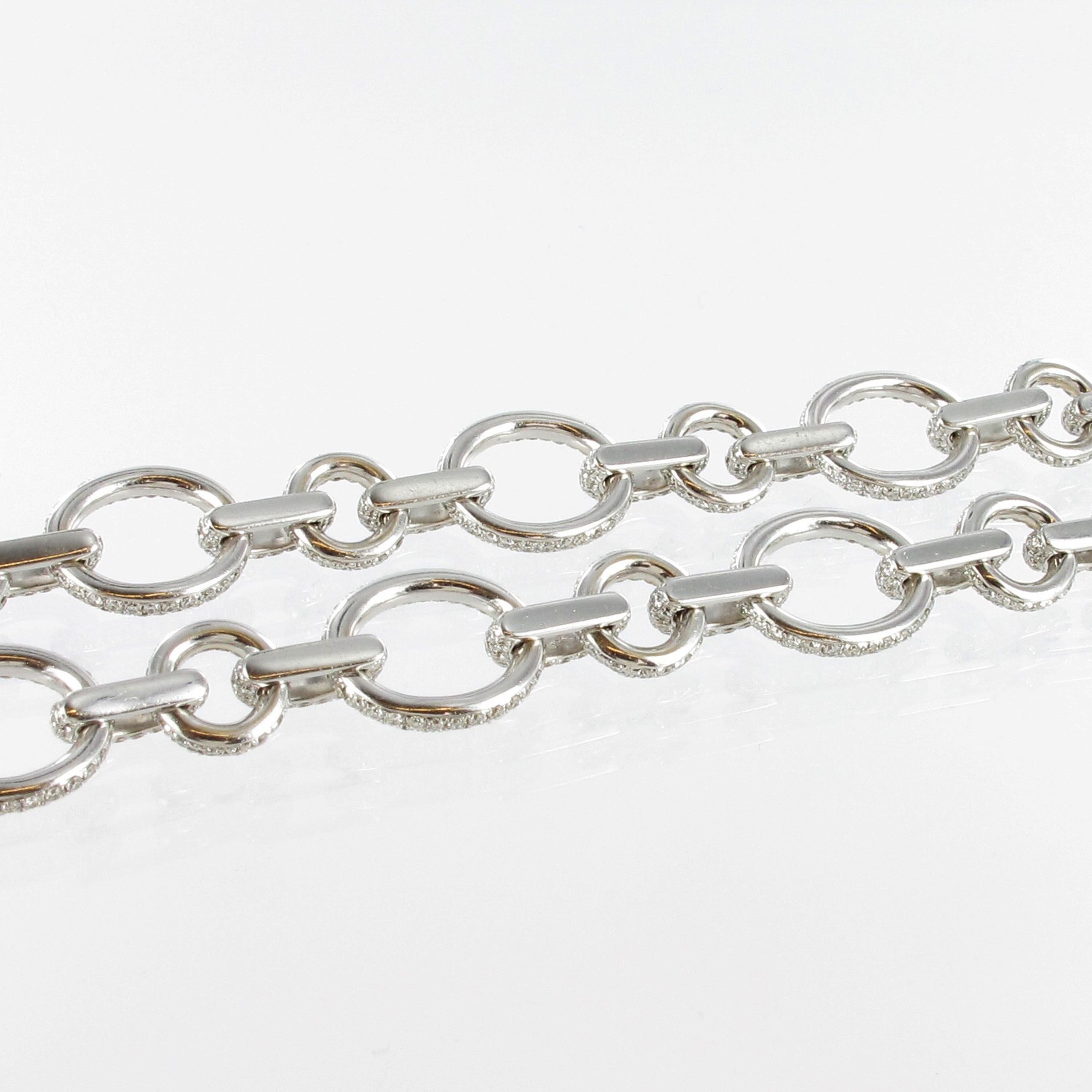 Collier à maillons élégant en or blanc et diamants Unisexe en vente