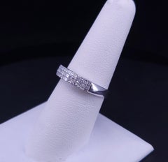 Elegant Diamond Pavé Band Ring in White Gold in 14K White Gold
