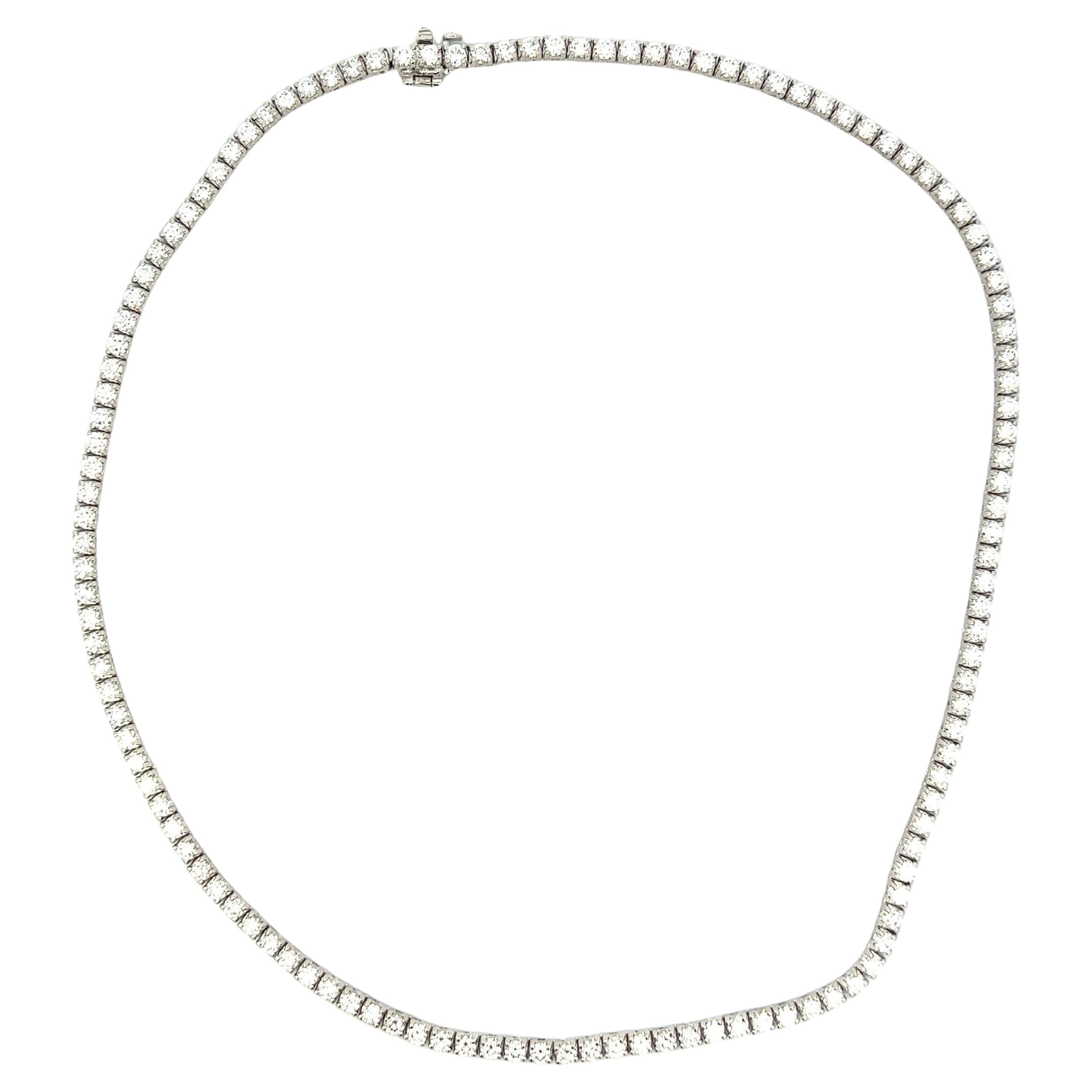 Elegant Natural Diamond Tennis Necklace For Sale 1