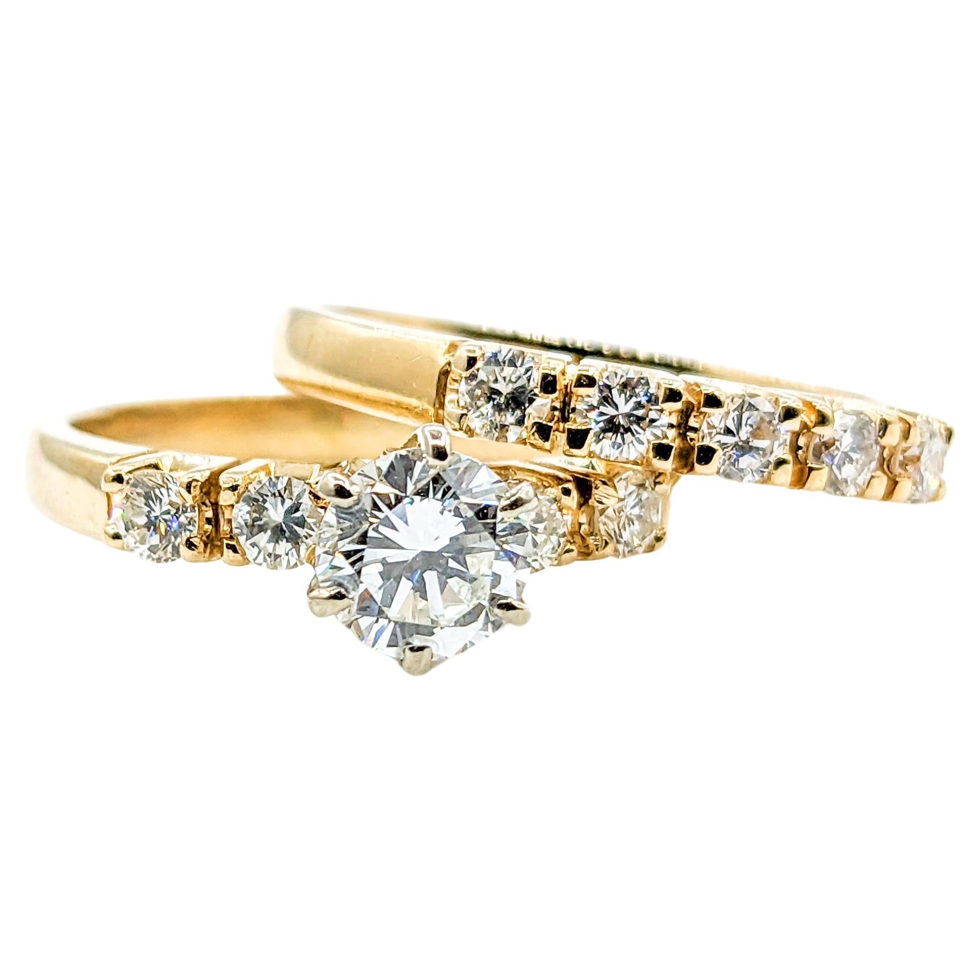 Eleganter Diamant-Hochzeitsring aus Gelbgold mit Diamanten im Angebot