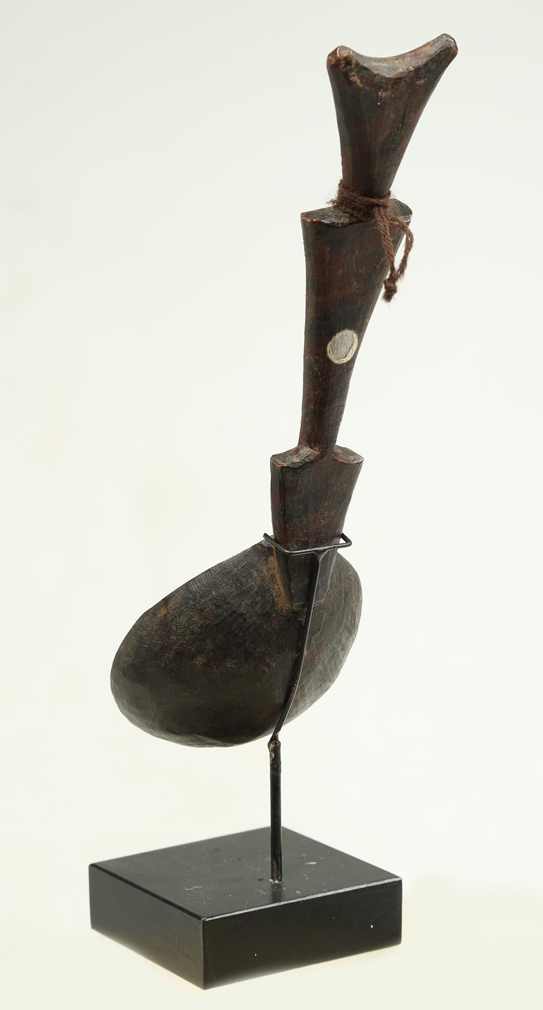 Wood Elegant Dinka Spoon with Geometric Handle, South Sudan Africa Early 20th Century