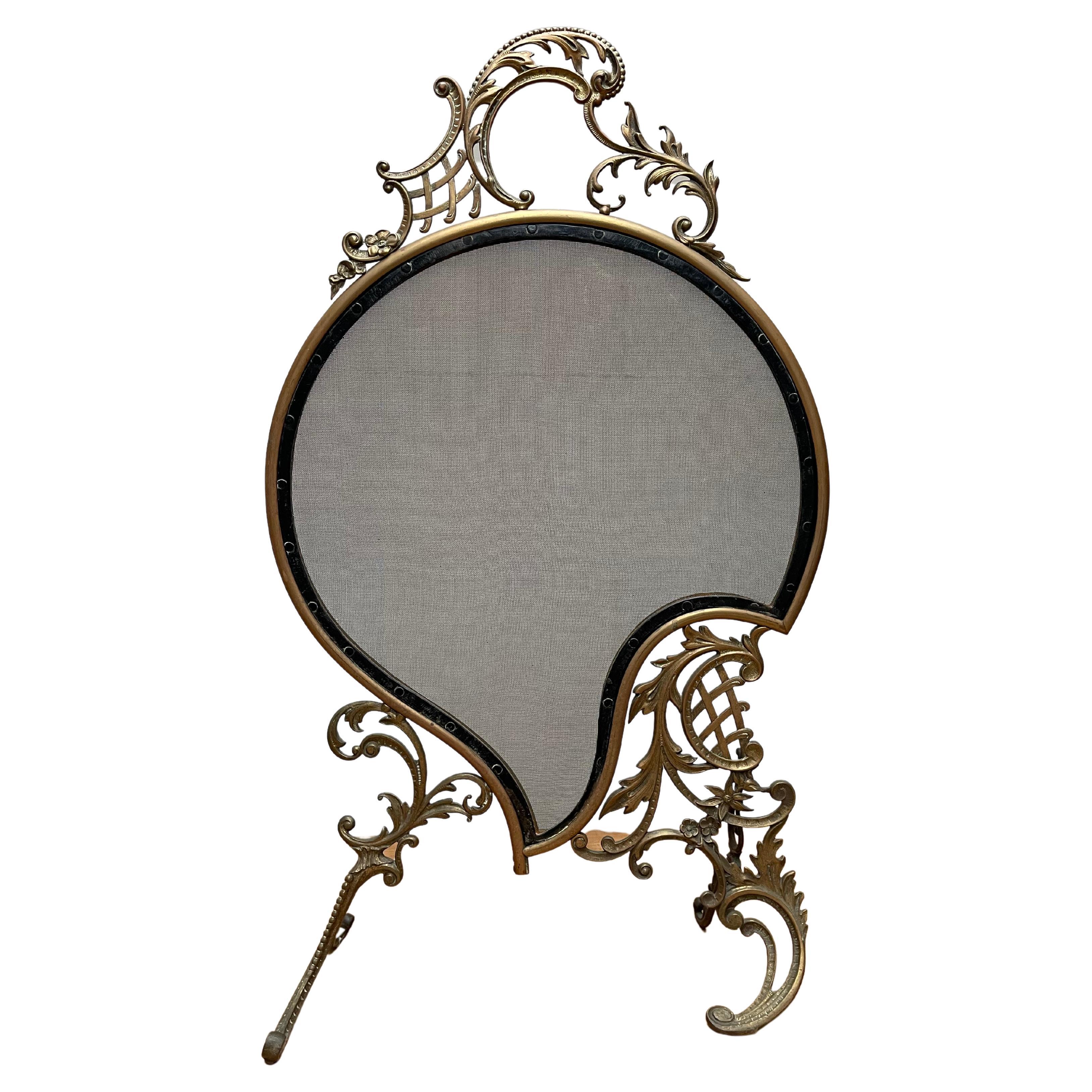Elegant Early 1900 Bronze and Wrought Iron Fire Screen with Mint Wire Mesh