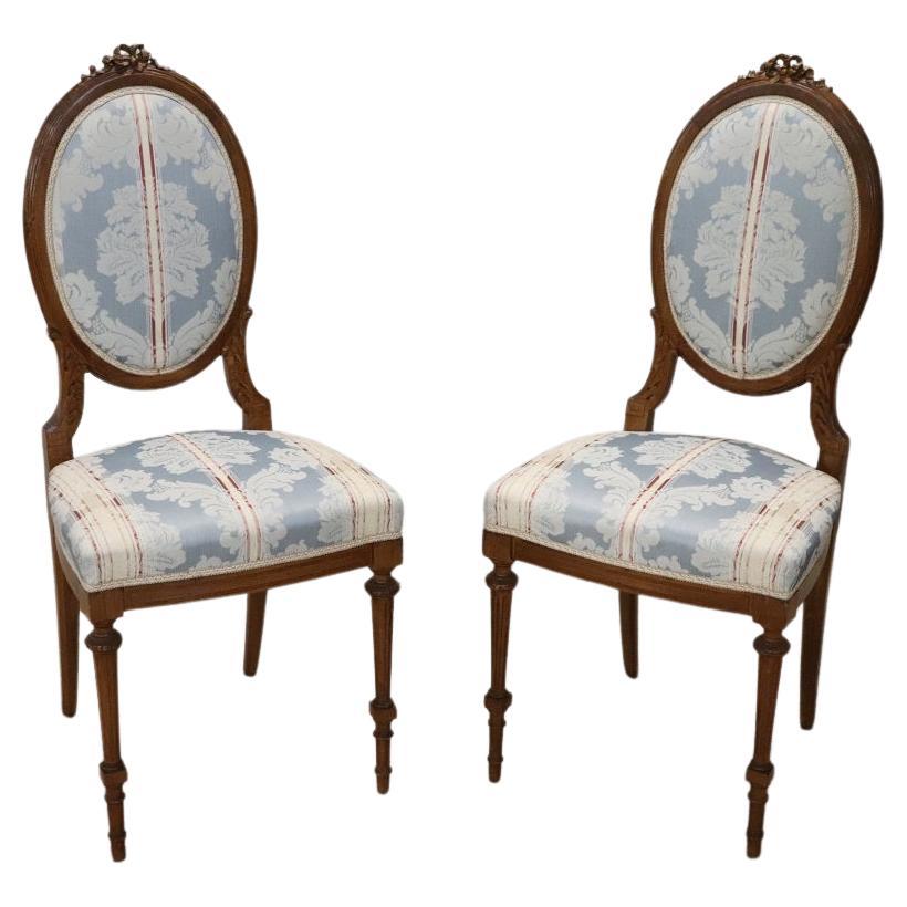 Elegant Early 20th Century Italian Louis XVI Style Pair of Chairs in Beech Wood For Sale