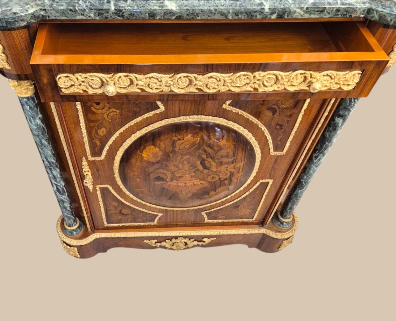 Elegant Early 20th-Century Side Cabinet from the Hôtel Negresco, Nice For Sale 6