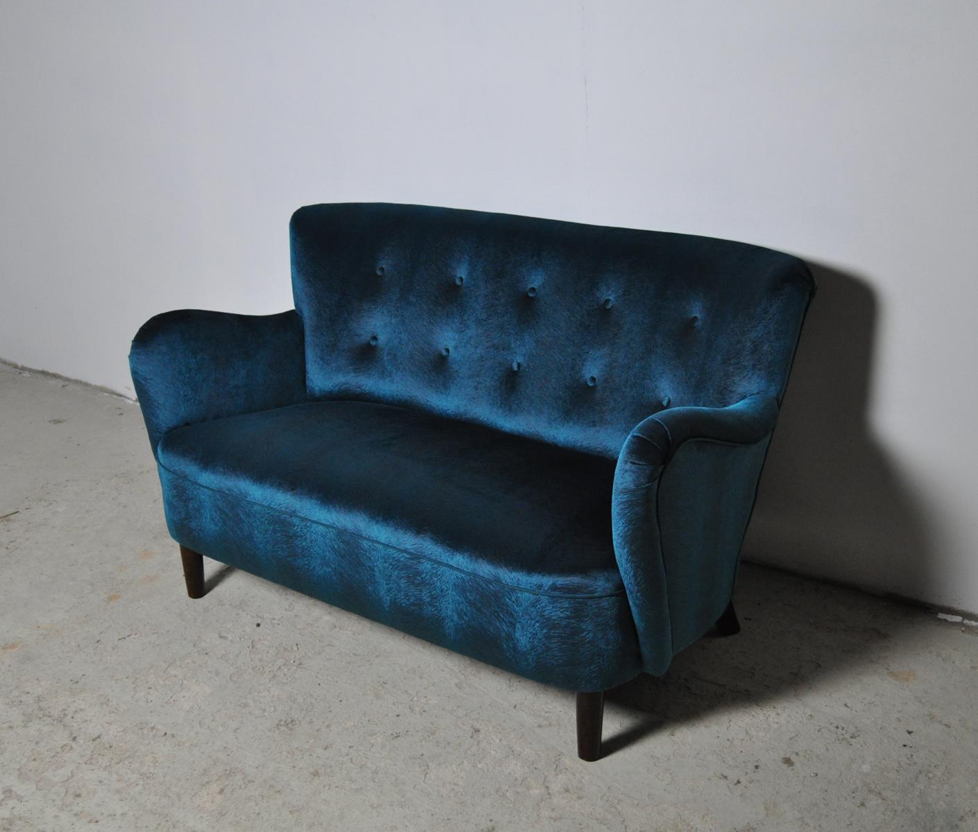 peacock blue velvet sofa