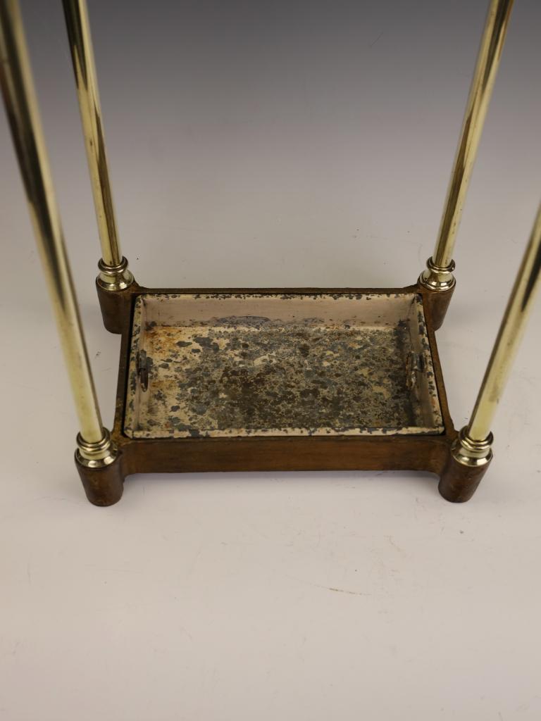Elegant Edwardian Brass Umbrella / Stick Stand c 1900 For Sale 4
