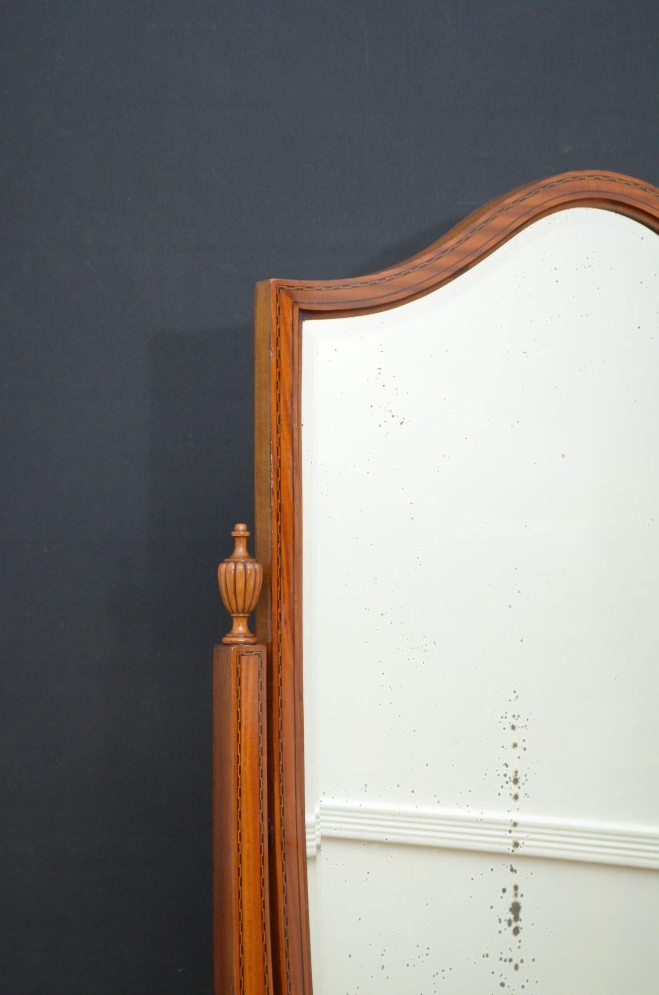 Elegant Edwardian Inlaid Satinwood Cheval Mirror In Good Condition For Sale In Whaley Bridge, GB