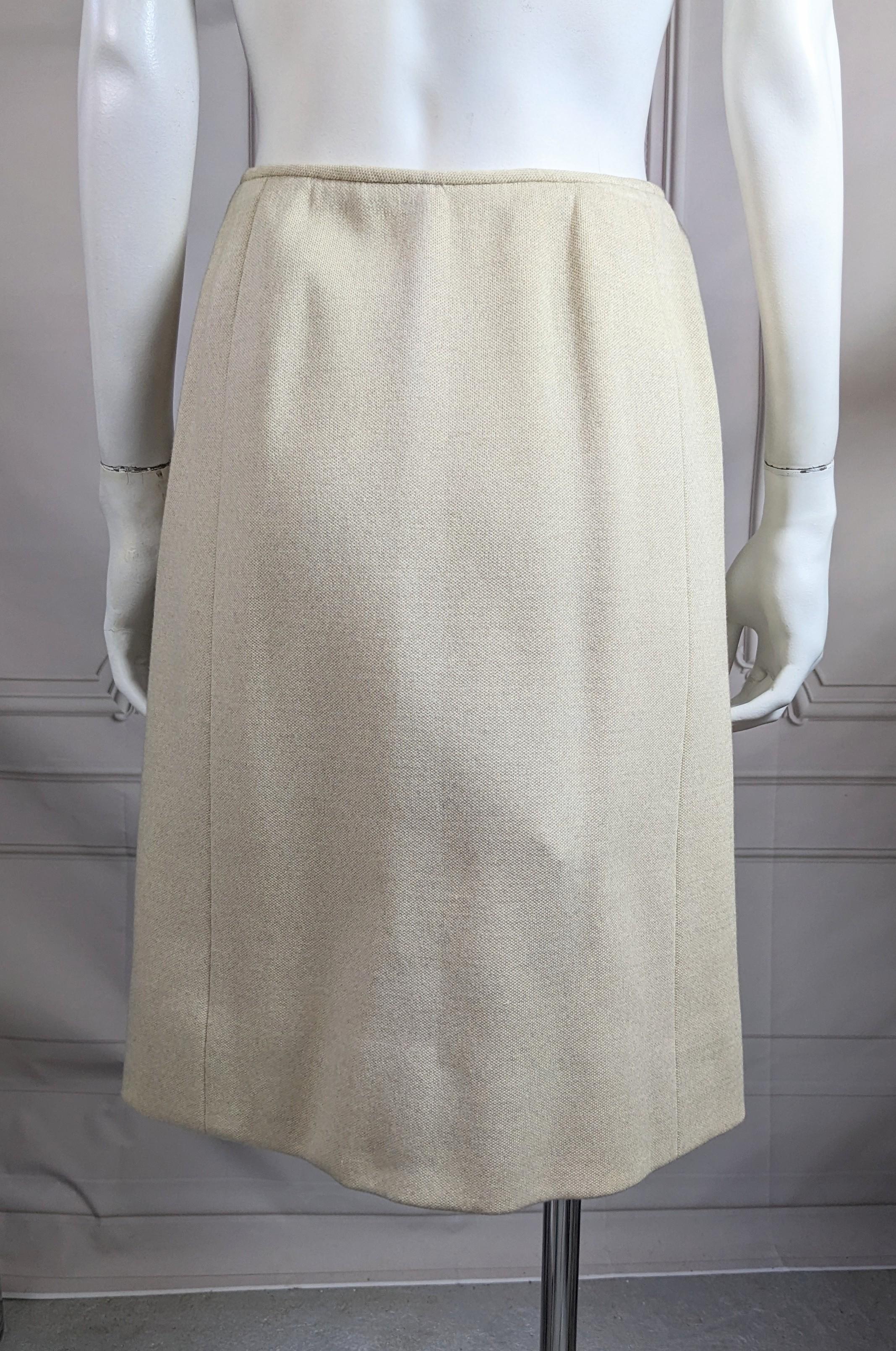 Eleganza di Eisa, Jersey di lana color avena, Balenciaga in vendita 5