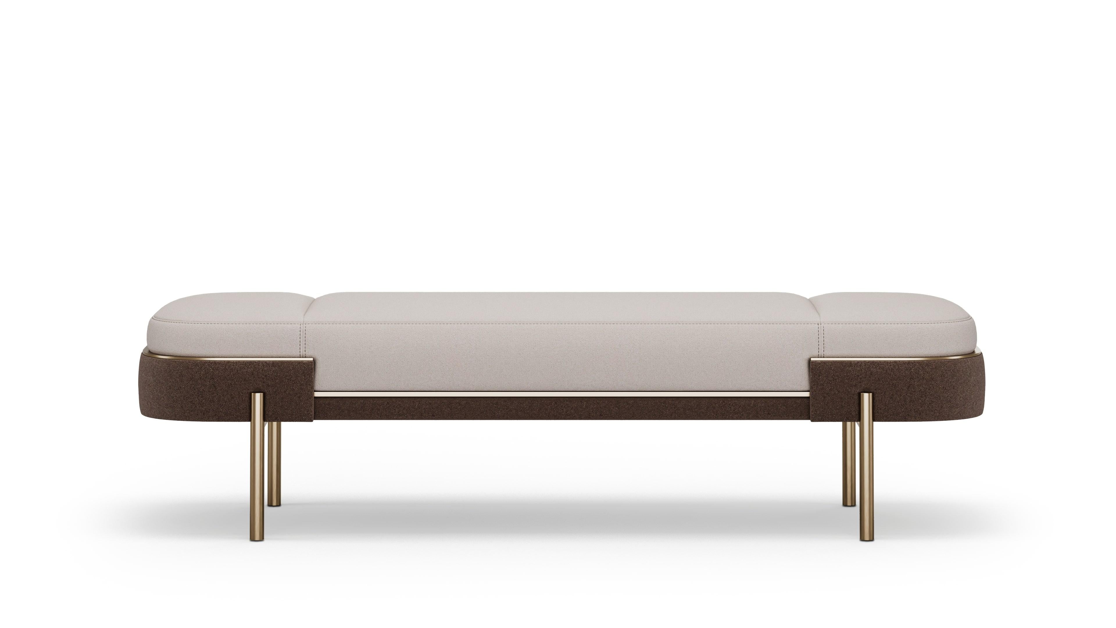 Elegant Banc Elara en tissu gris avec pieds métalliques Neuf - En vente à Freamunde, PT