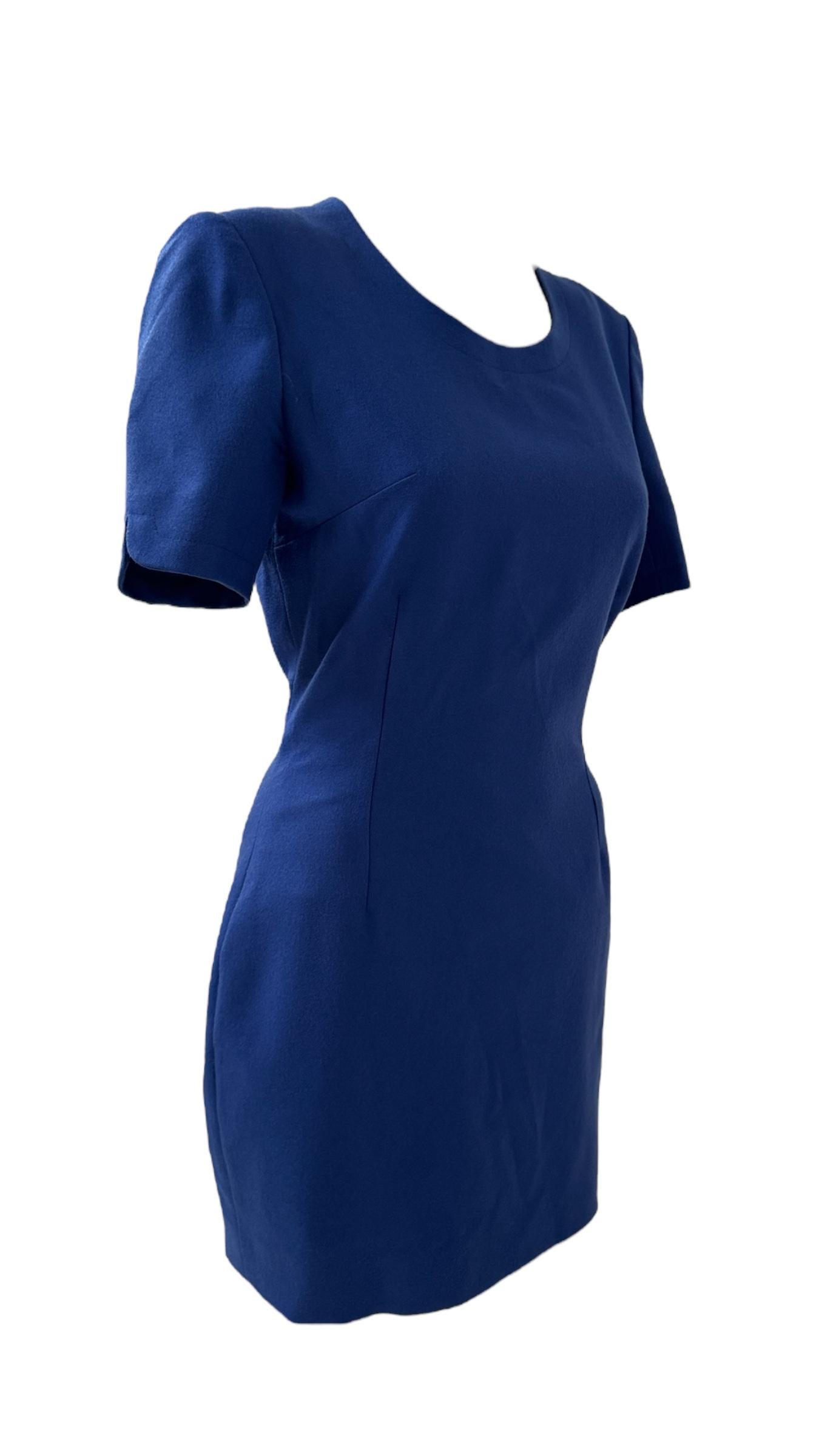 Elegante minivestido vintage azul eléctrico de Miss V Valentino en venta 9