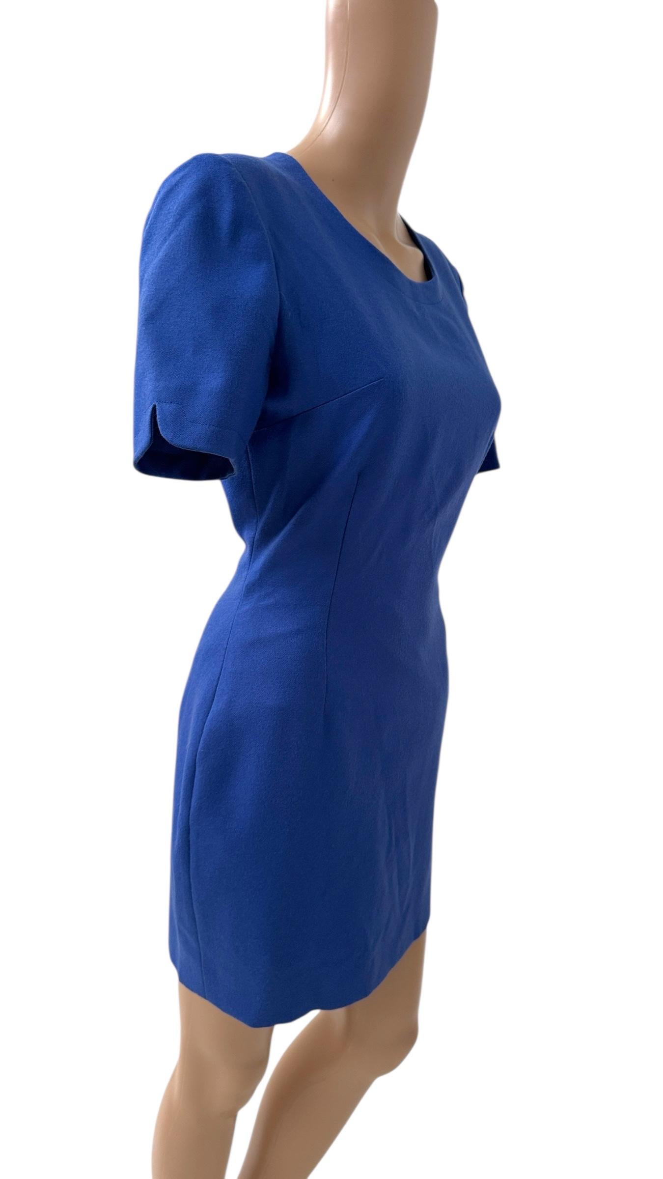 Elegante minivestido vintage azul eléctrico de Miss V Valentino en venta 10