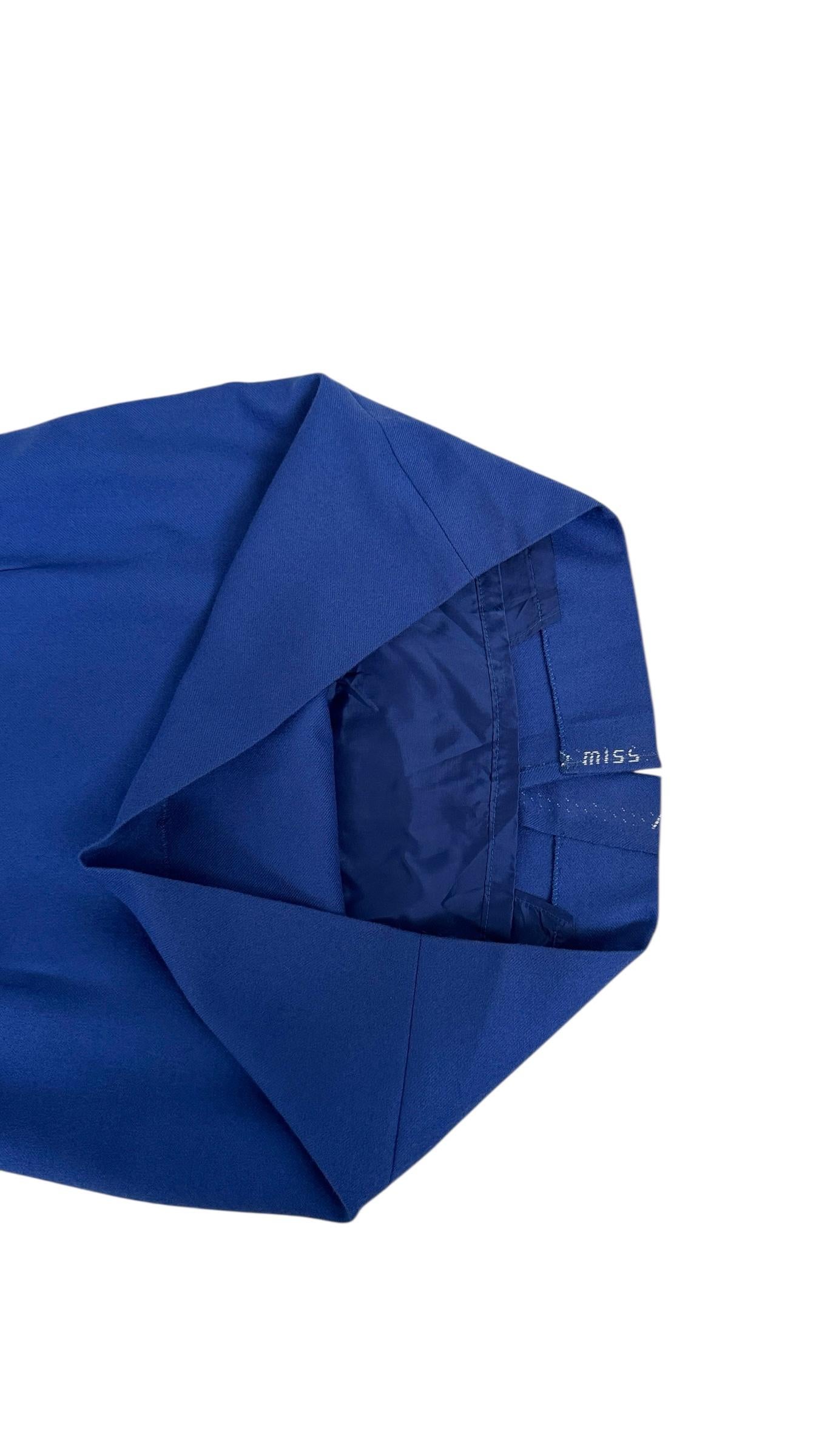 Elegante minivestido vintage azul eléctrico de Miss V Valentino en venta 3