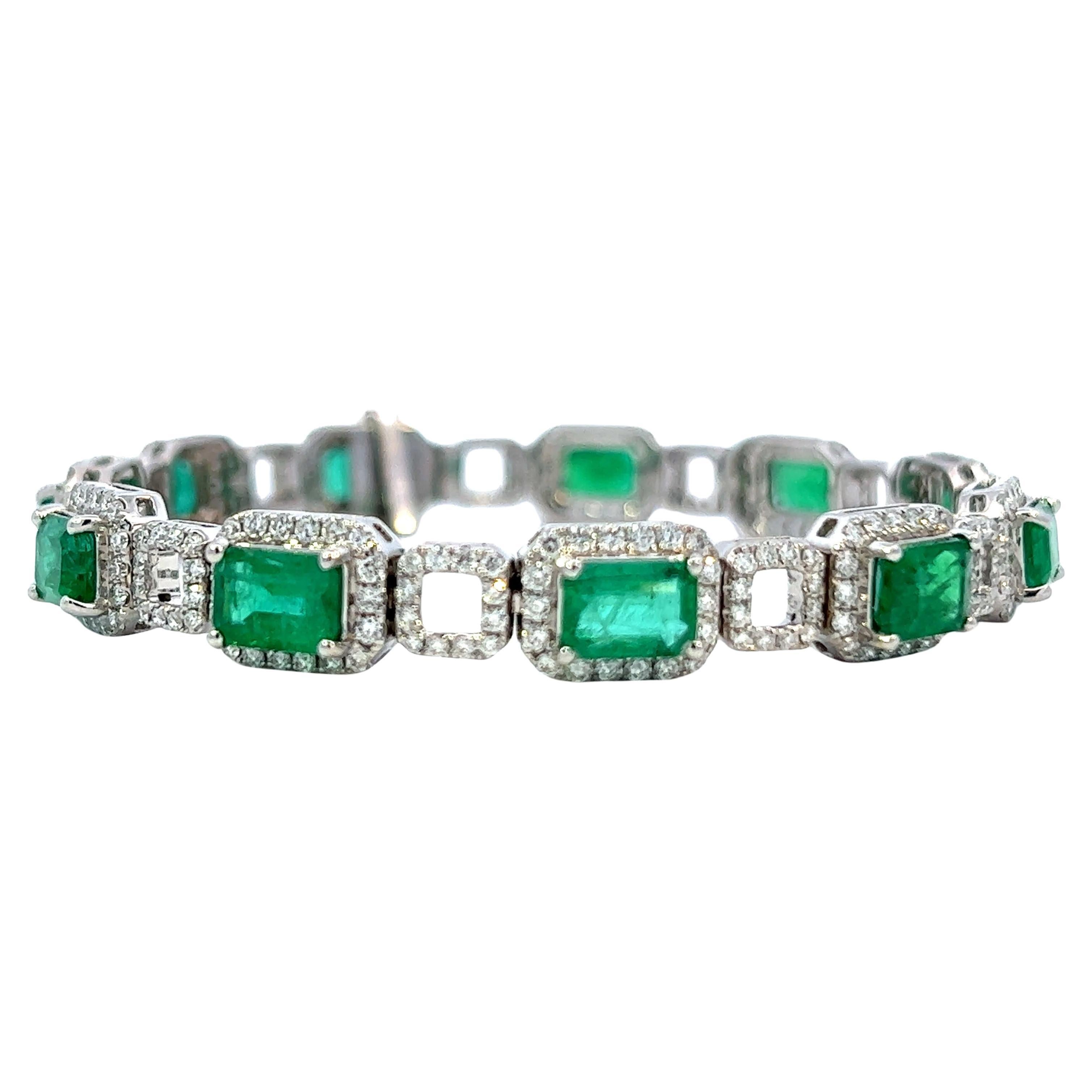 Elegantes Smaragd- und Diamantarmband