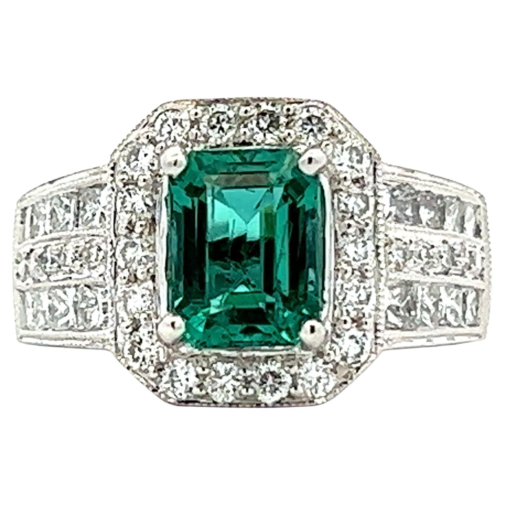 Eleganter Ring mit Smaragd und Diamant