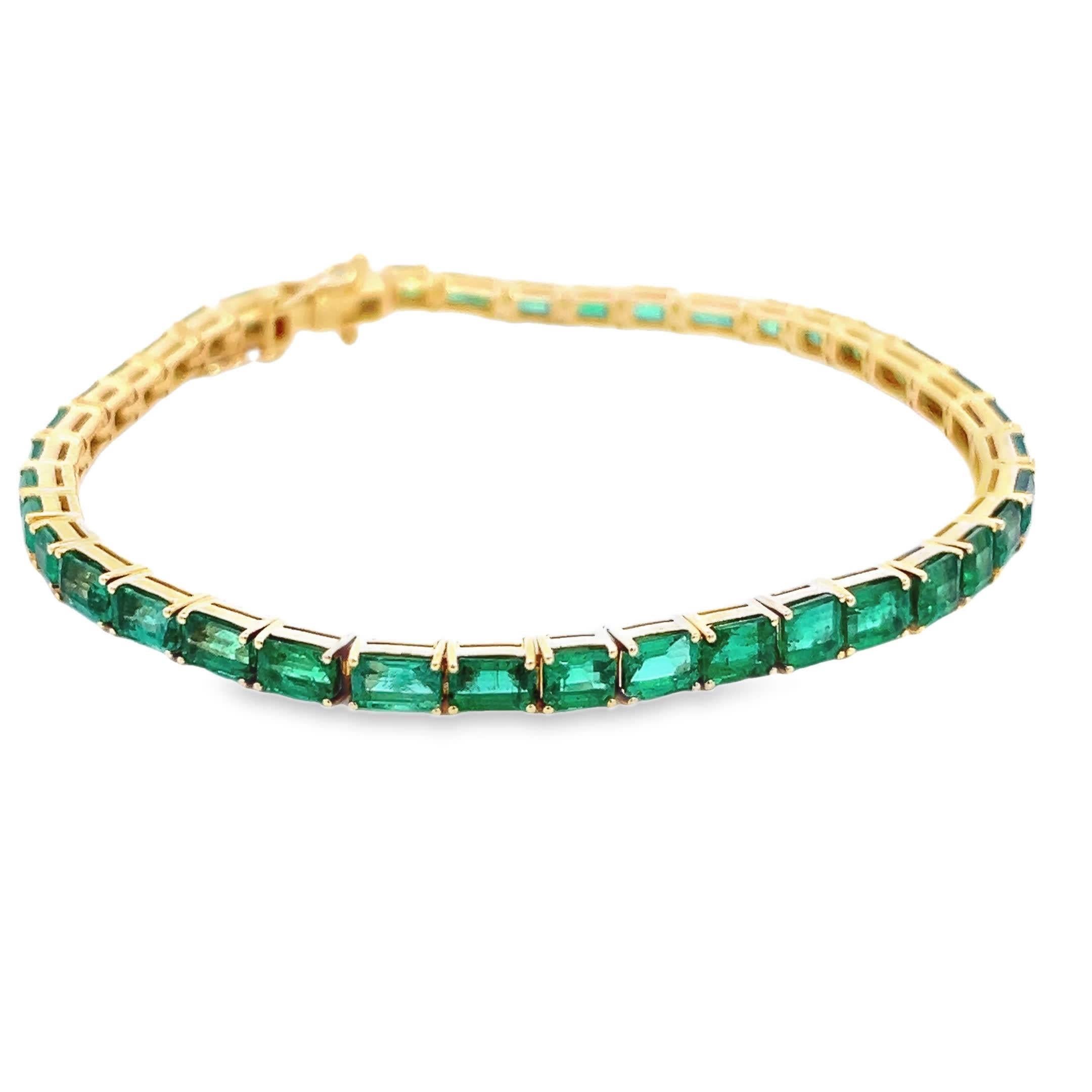 Bracelet élégant en émeraude Pour femmes en vente