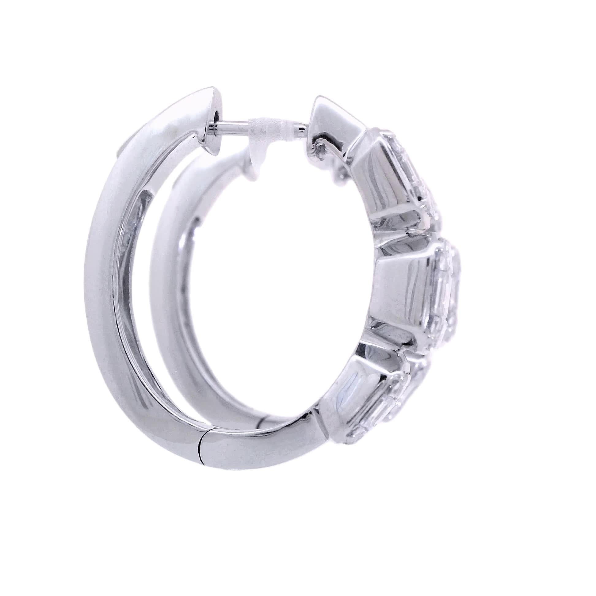 Women's Elegant Emerald Cut Earrings For Sale