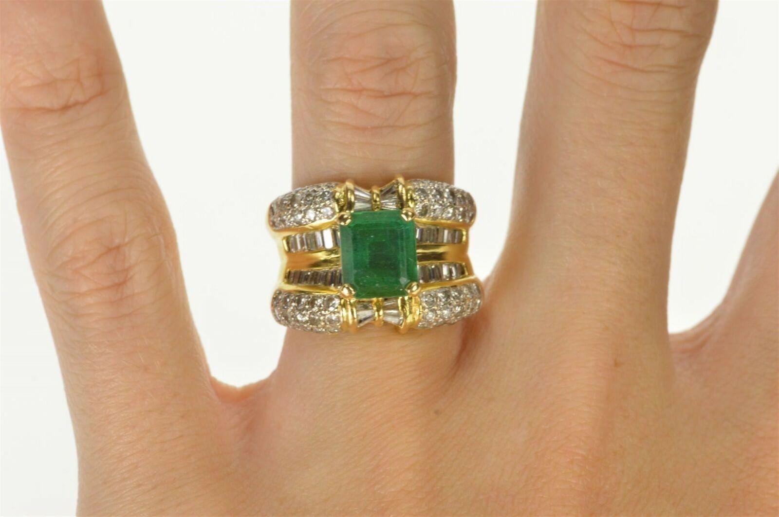 Emerald Cut Elegant Emerald and Diamond Ring For Sale