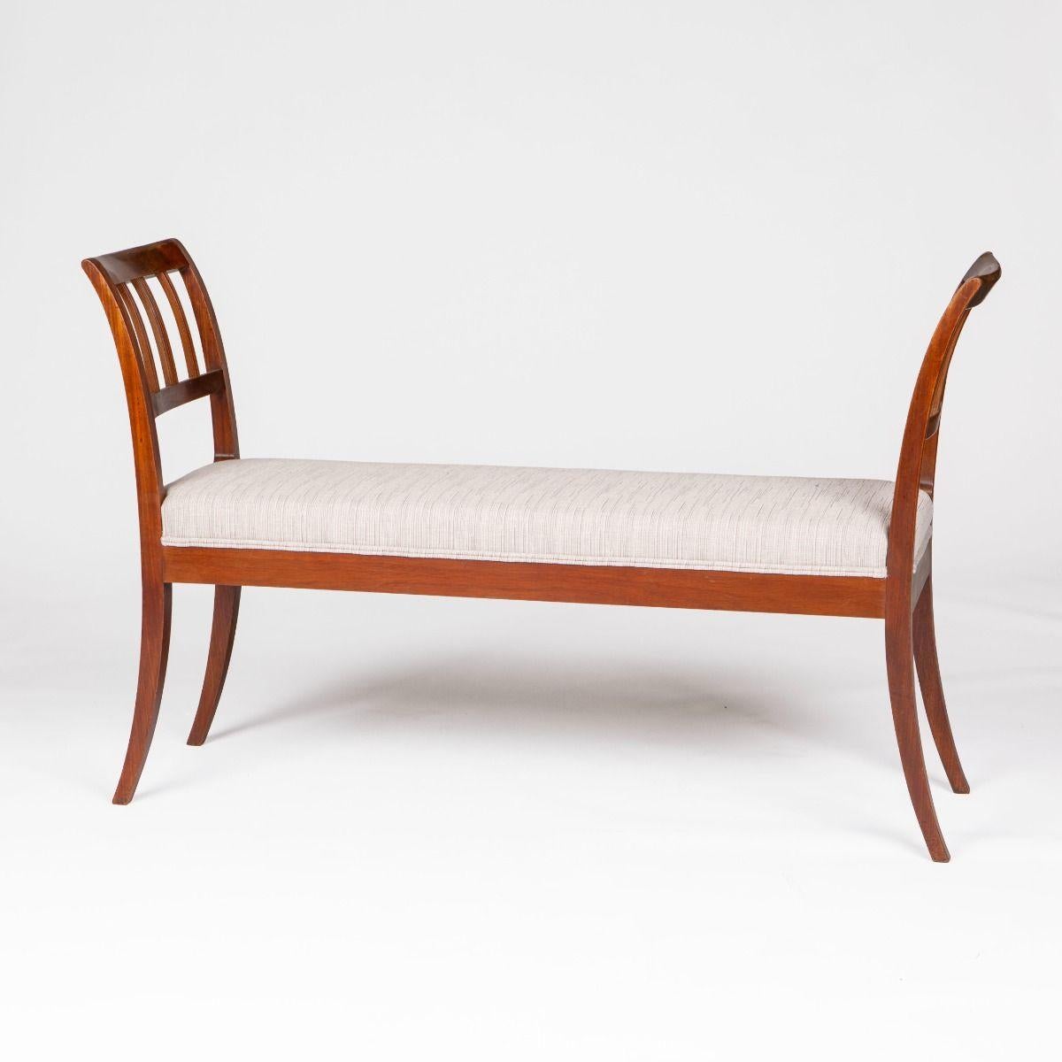 Danois Banc Empire élégant en acajou en vente