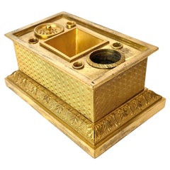 Elegante tintero imperio con dorado original, principios del siglo XIX