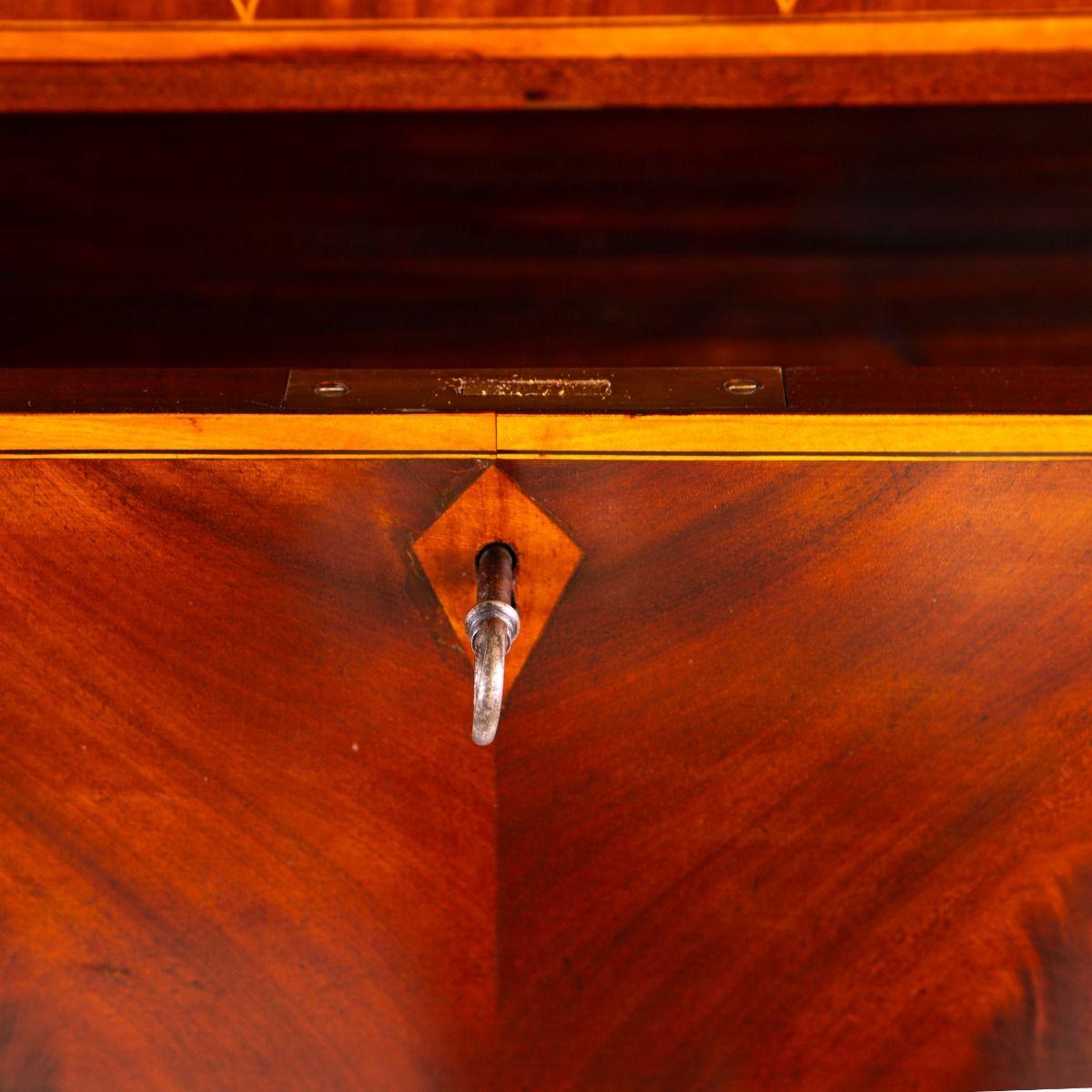 Eleganter Empire-Sekretär / Bureau, Kopenhagen 1810 im Angebot 7