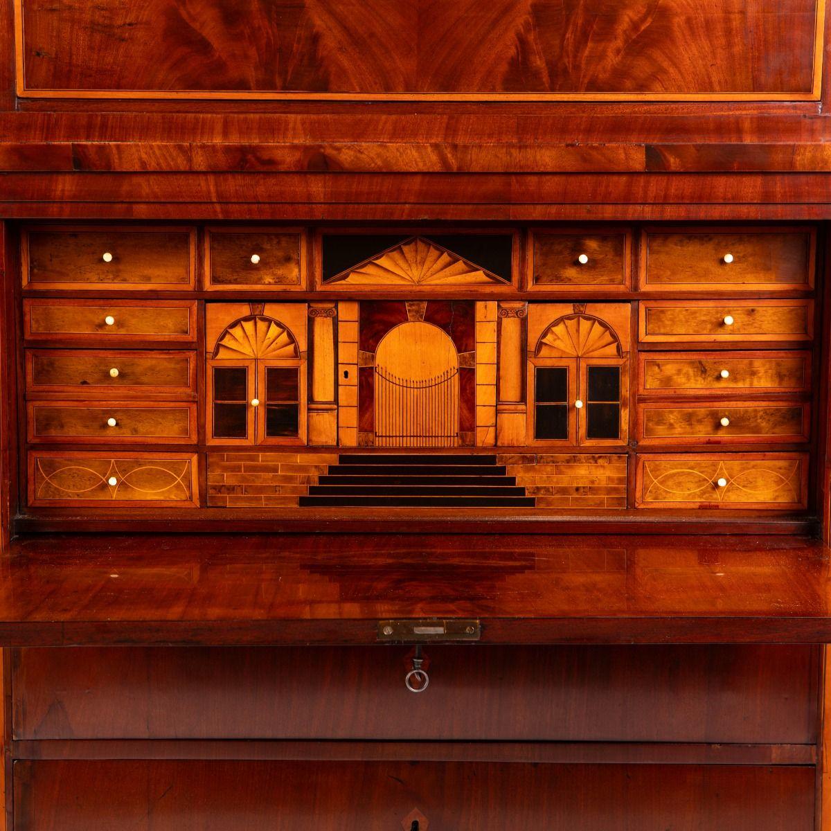 Eleganter Empire-Sekretär / Bureau, Kopenhagen 1810 (Mahagoni) im Angebot
