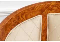 Élégante chaise de bain en bois de ronce de style Empire par Wm. Suisse, Vancouver