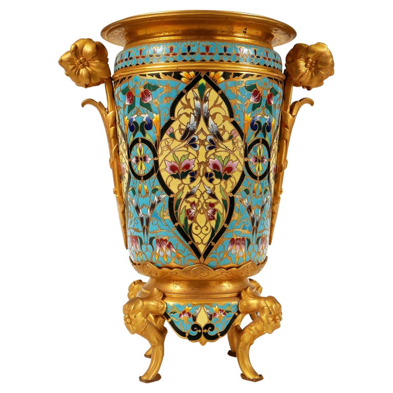 Elegant Enameled Cachepot Attr. to Maison A. Giroux, France, circa 1870 For  Sale at 1stDibs