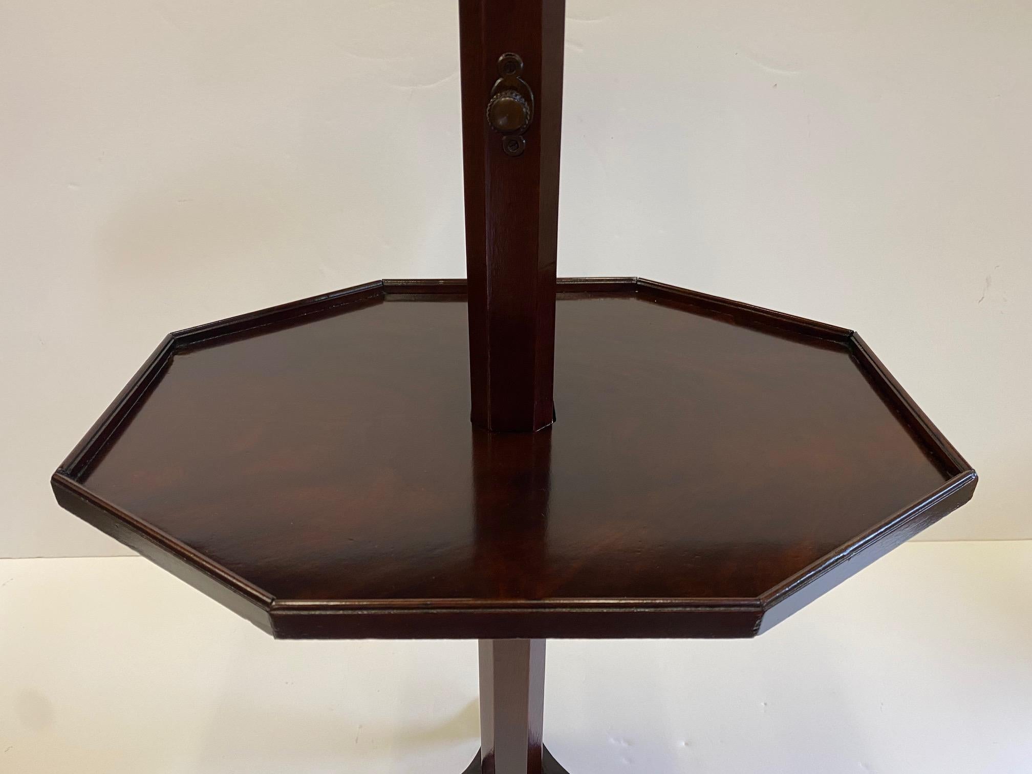 Elegant English Adjustable 2-Tier Mahogany Side Table For Sale 1