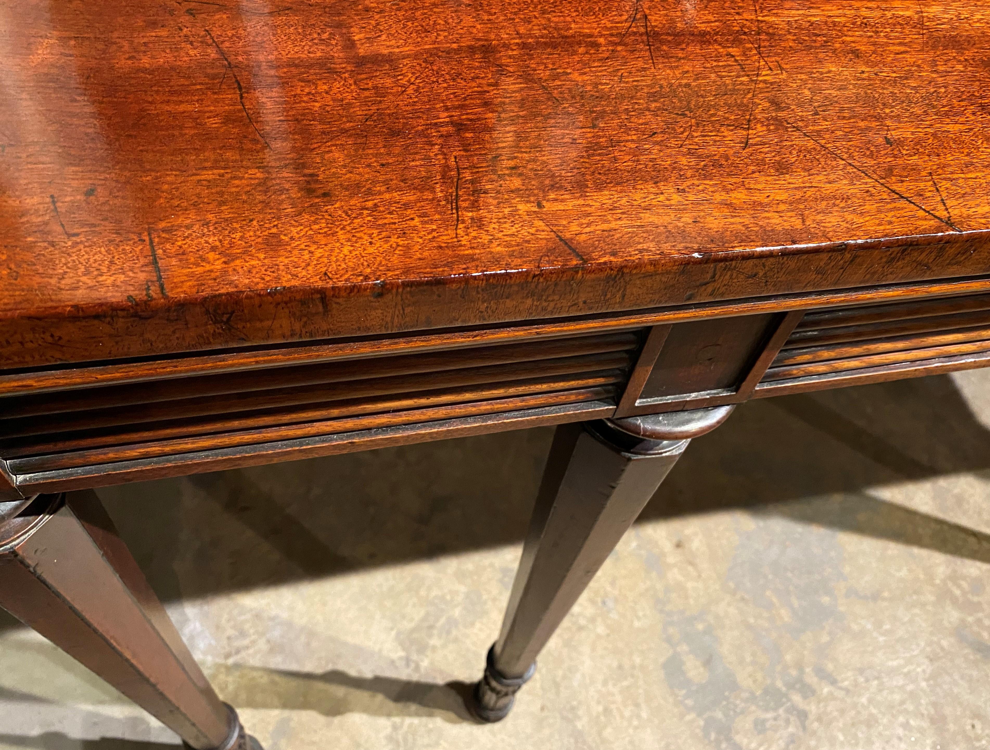 Elegant English George III Mahogany Serving Table in the Adam Style For Sale 8