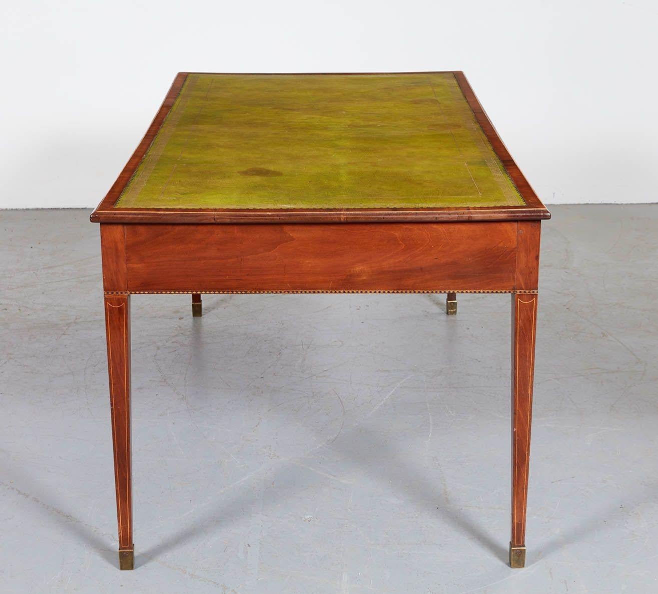 Elegant English Leather Top Writing Table For Sale 1