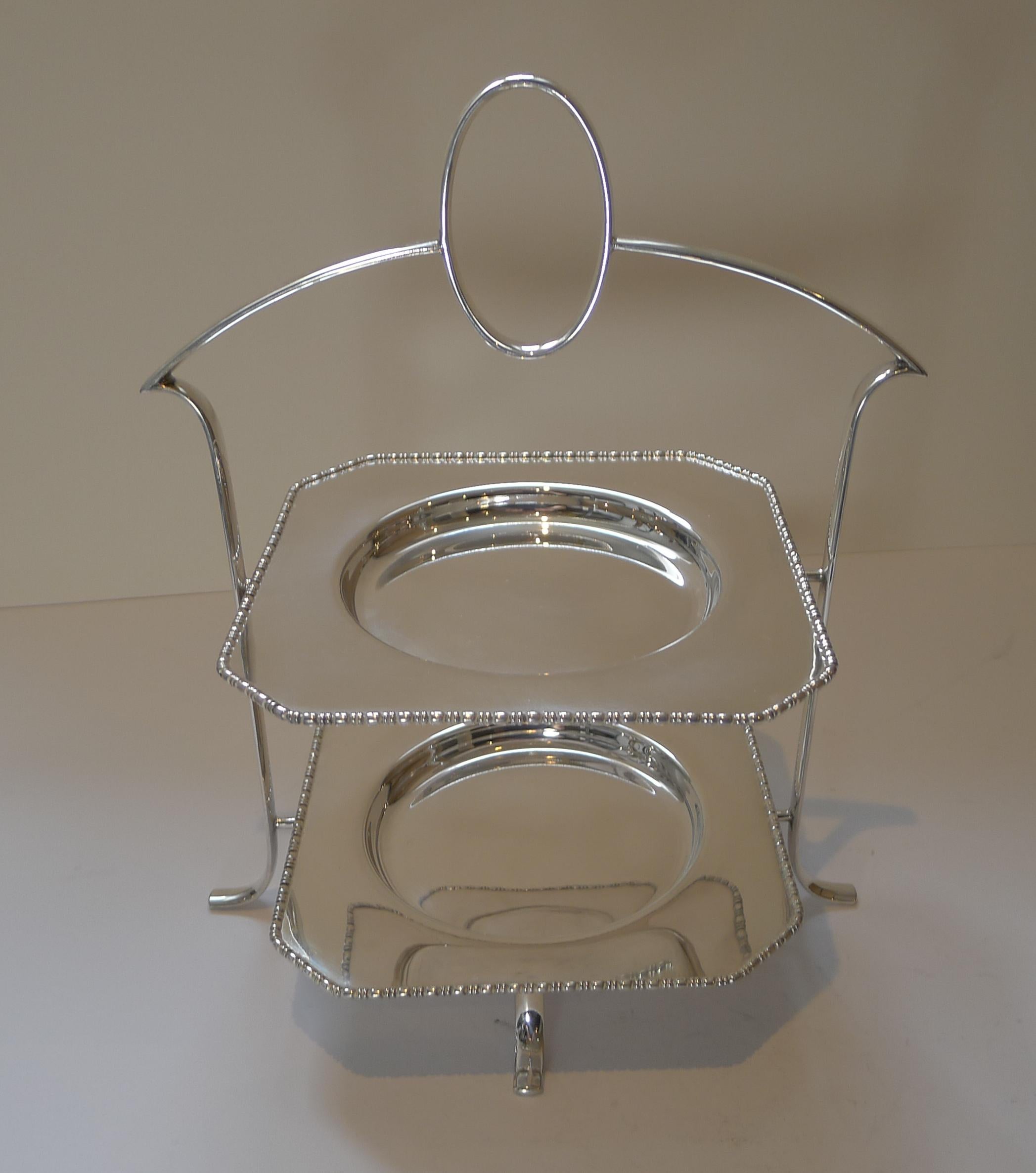 Elegant English Silver Plated Cake Stand by Deakin and Francis, circa 1920 In Good Condition In Bath, GB