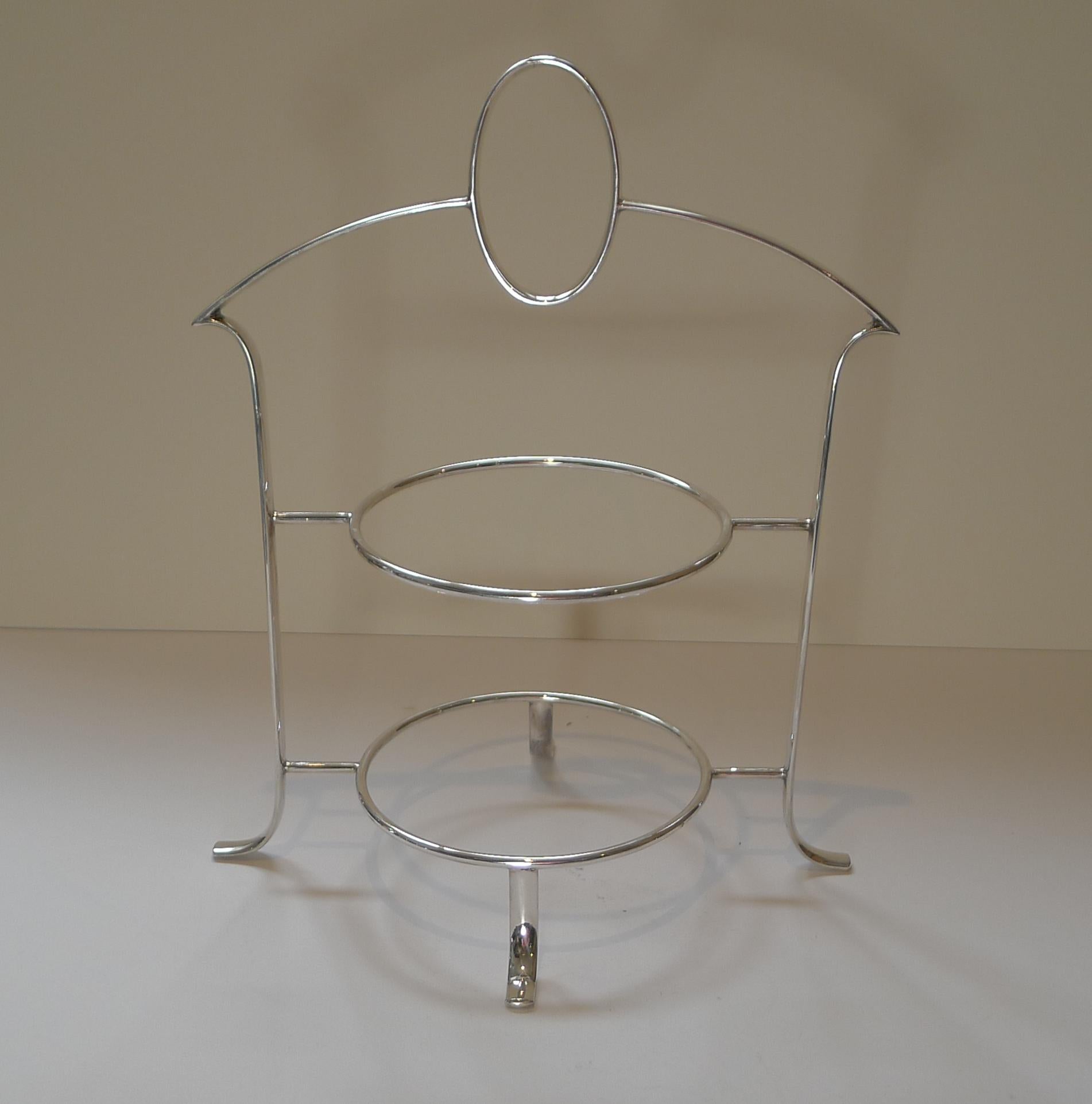 Elegant English Silver Plated Cake Stand by Deakin and Francis, circa 1920 1