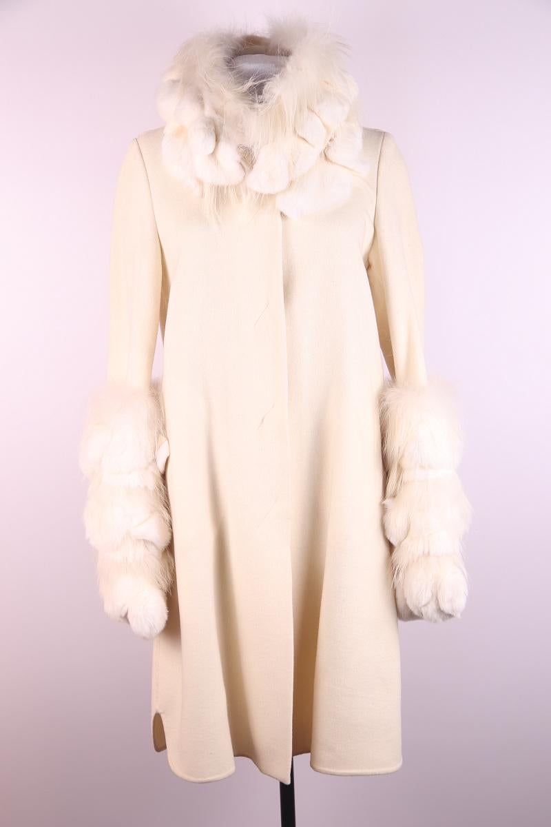 Elegant Coates en laine avec bordures en fourrure Elegno Scervino en vente 6