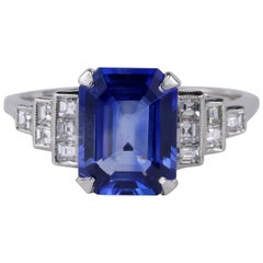 Elegant Estate 3.25 Carat Natural Sapphire .40 Carat Diamond Platinum Ring