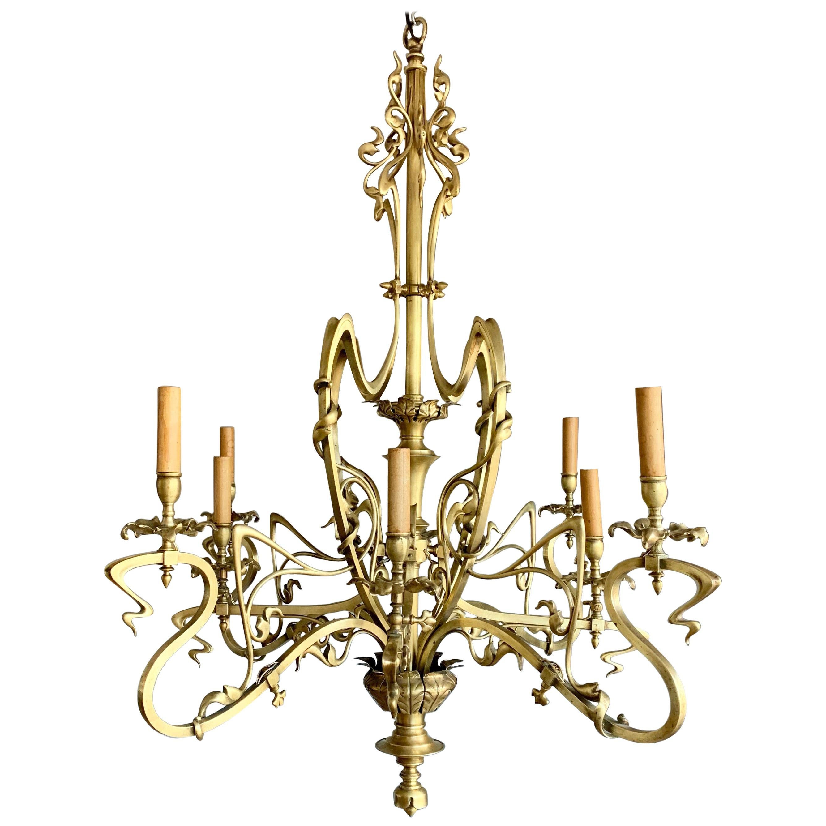 Large and Top Quality, Elegant & Exquisite Bronze 8 Light Art Nouveau Chandelier