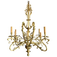 Grand et de grande qualité, élégant et exquis lustre Art Nouveau en bronze à 8 feux