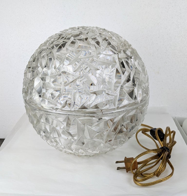 Elegant Faceted Crystal Globe Lamp For Sale at 1stDibs