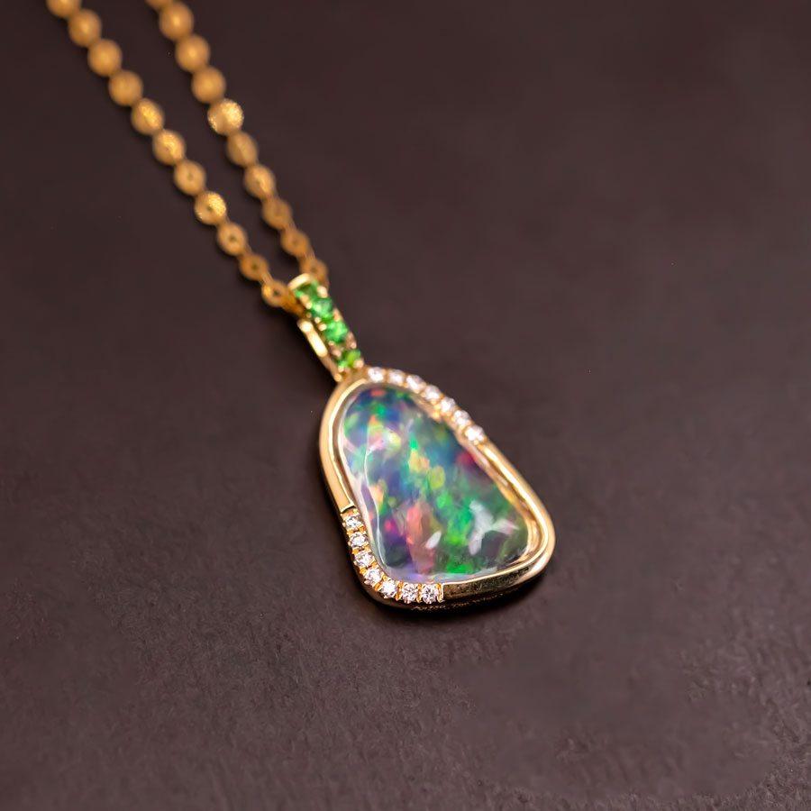 Brilliant Cut Elegant Fire Opal, Diamond Tsavorite Necklace 18K Yellow Gold For Sale