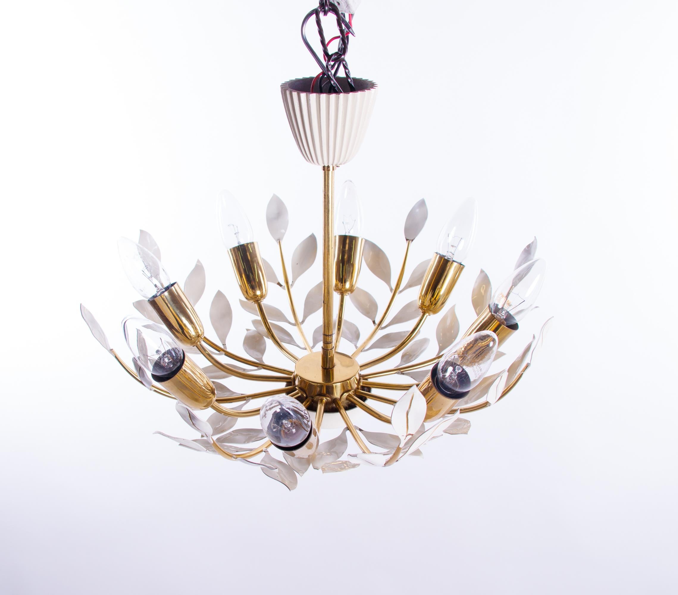 Mid-20th Century Elegant Floral Ceiling Lamp by Vereinigte Werkstätten, Germany, Munich 1950s For Sale