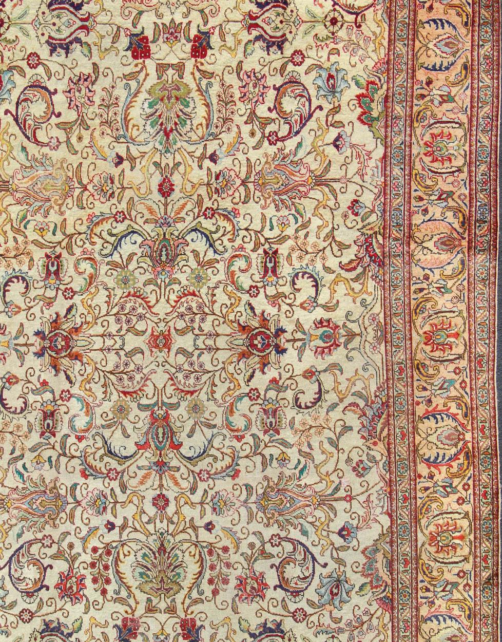 Elegant Floral Design Vintage Persian Tabriz Rug in Colorful Tones In Good Condition In Atlanta, GA