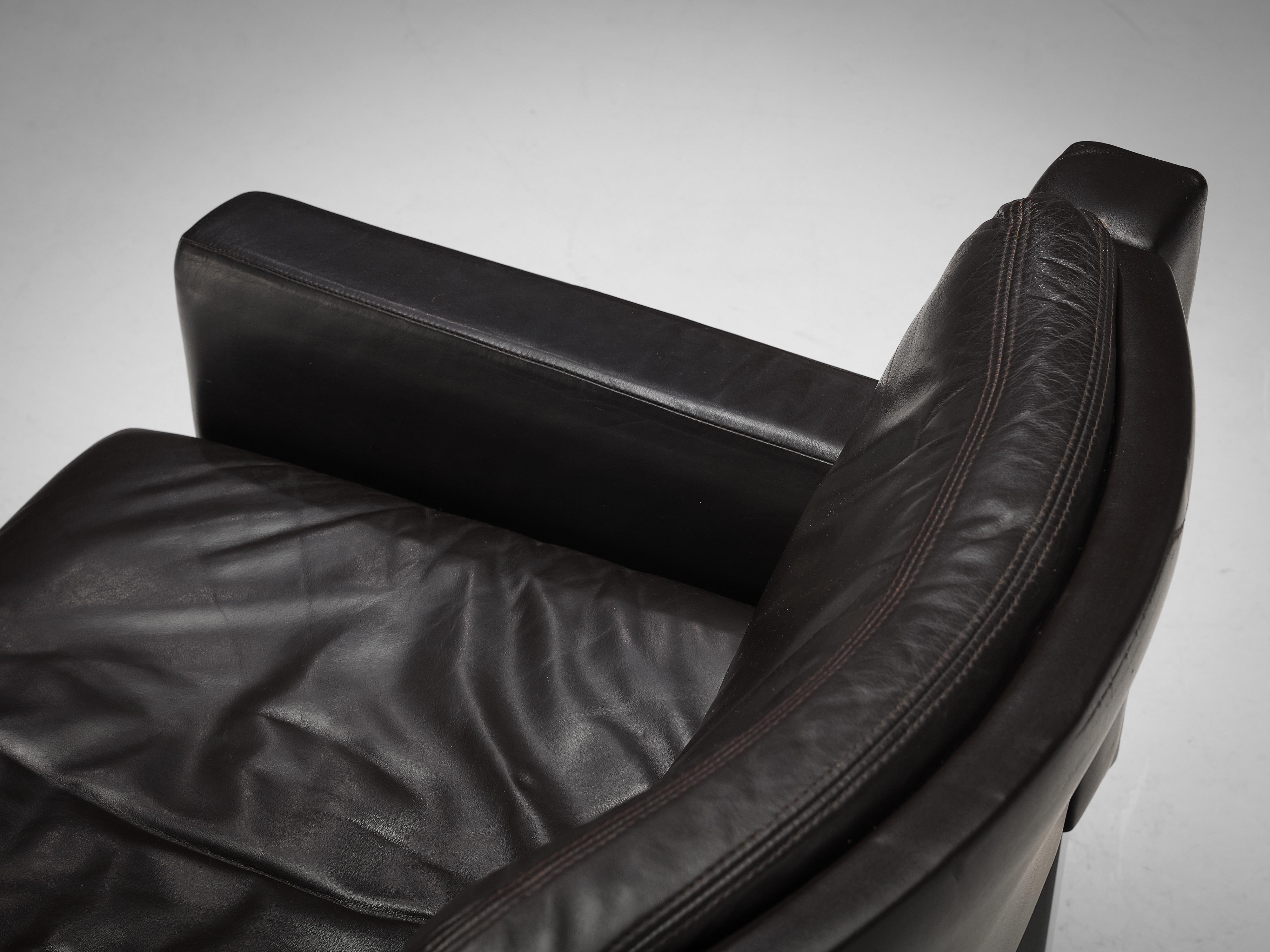 Elegant Four-Seat Sofa in Black Leather and Steel 3