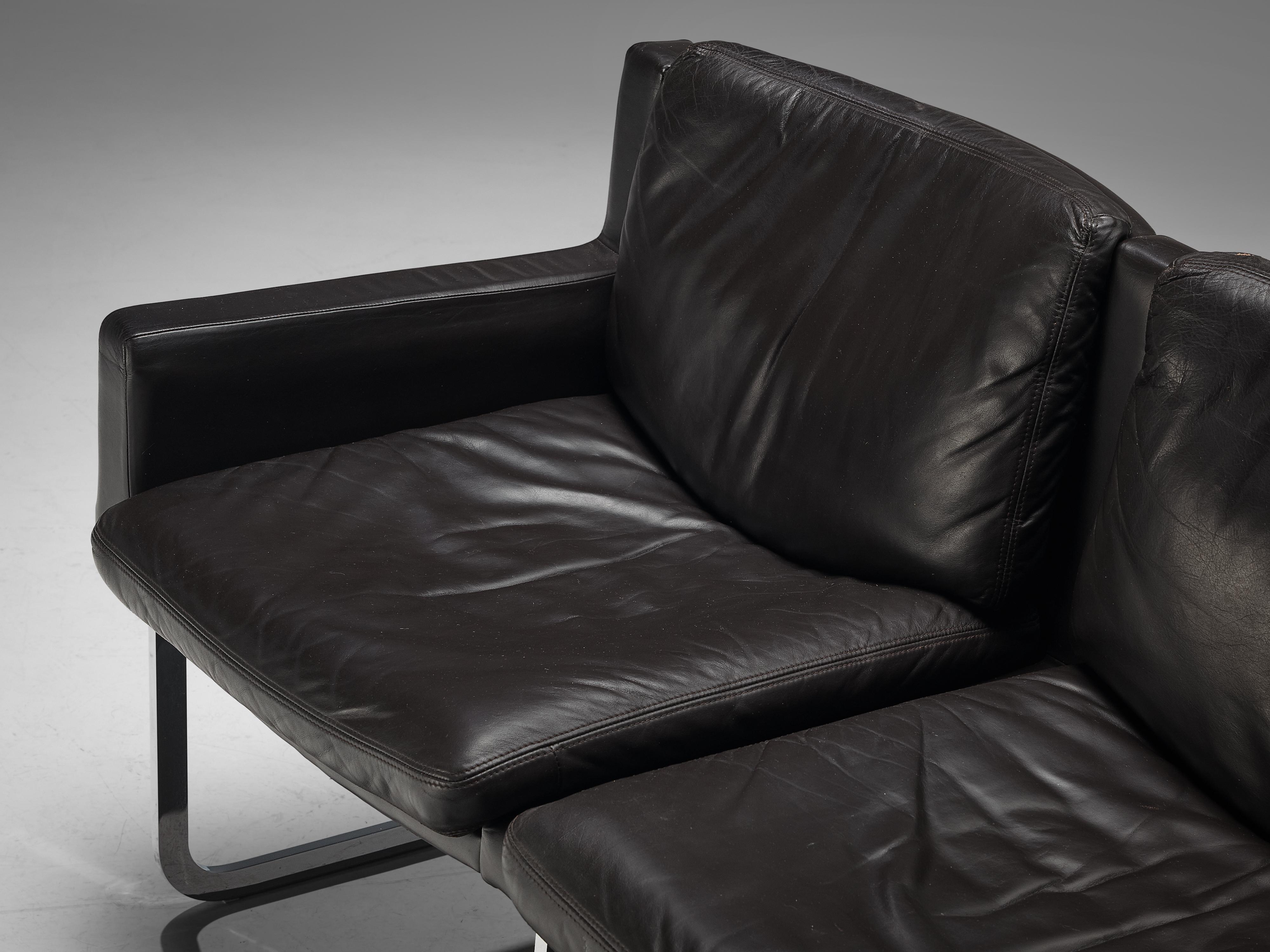 Mid-Century Modern Elegant Four-Seat Sofa in Black Leather and Steel