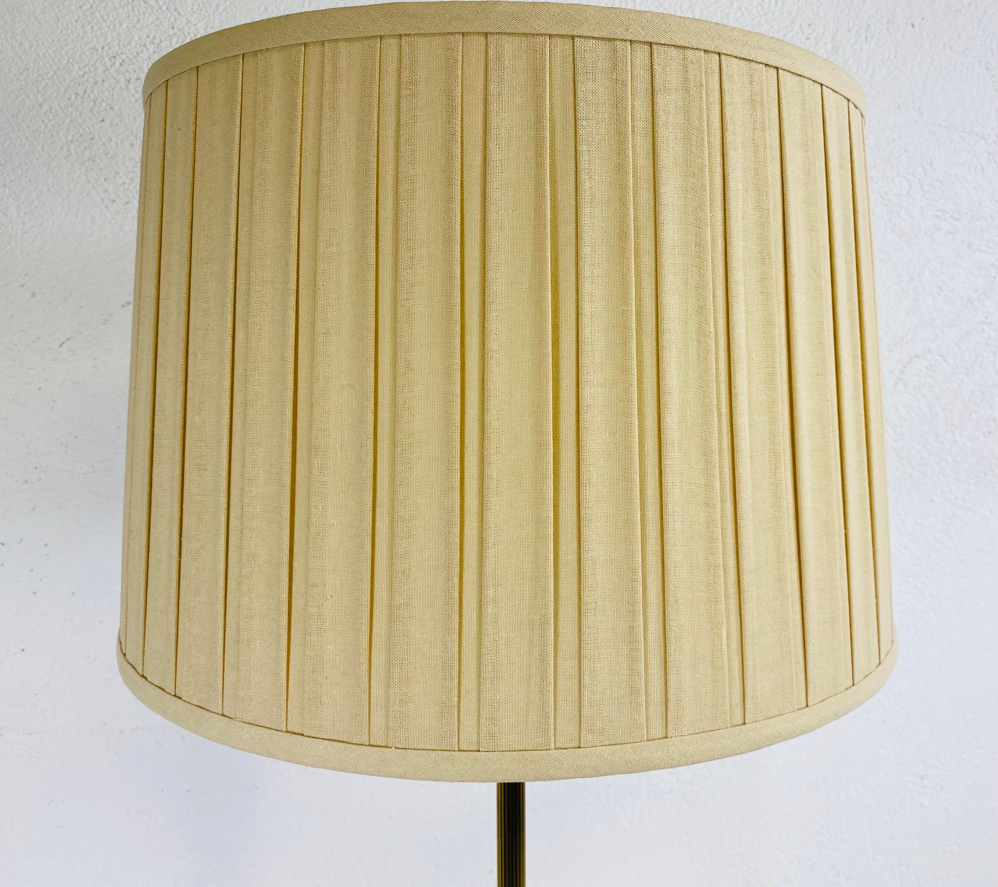 Philippine Elegant Frederick Cooper chinoiserie floor lamp For Sale