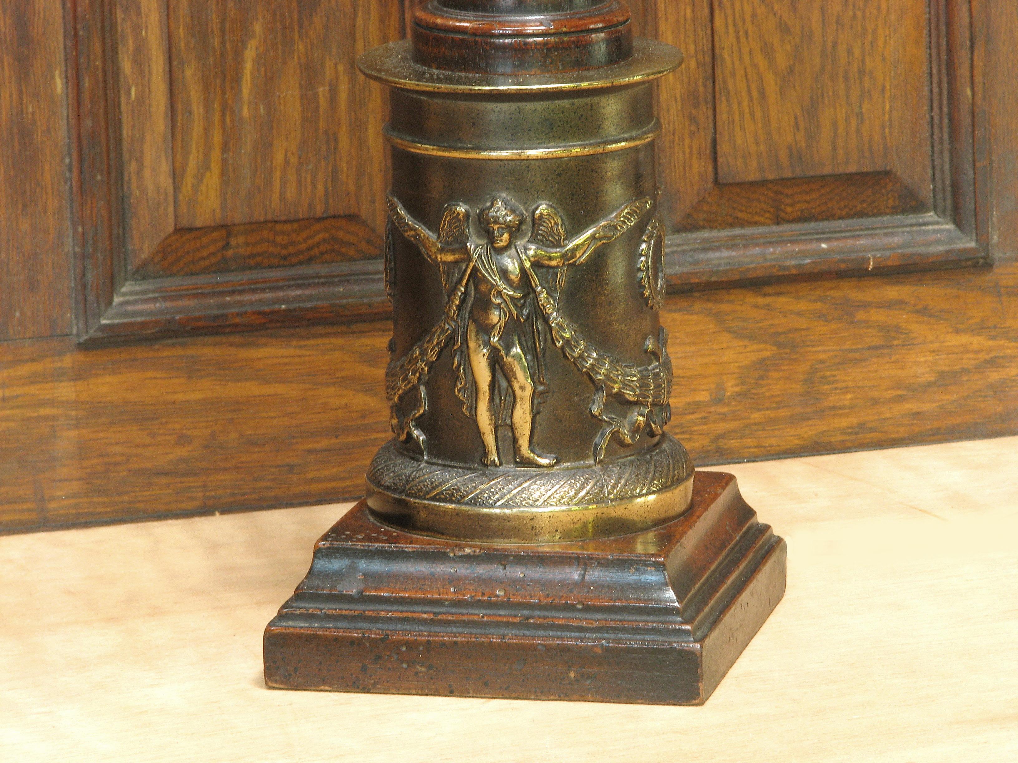Elegant Frederick Cooper Neoclassical Column Table Lamp, circa 1950 In Good Condition In Ottawa, Ontario