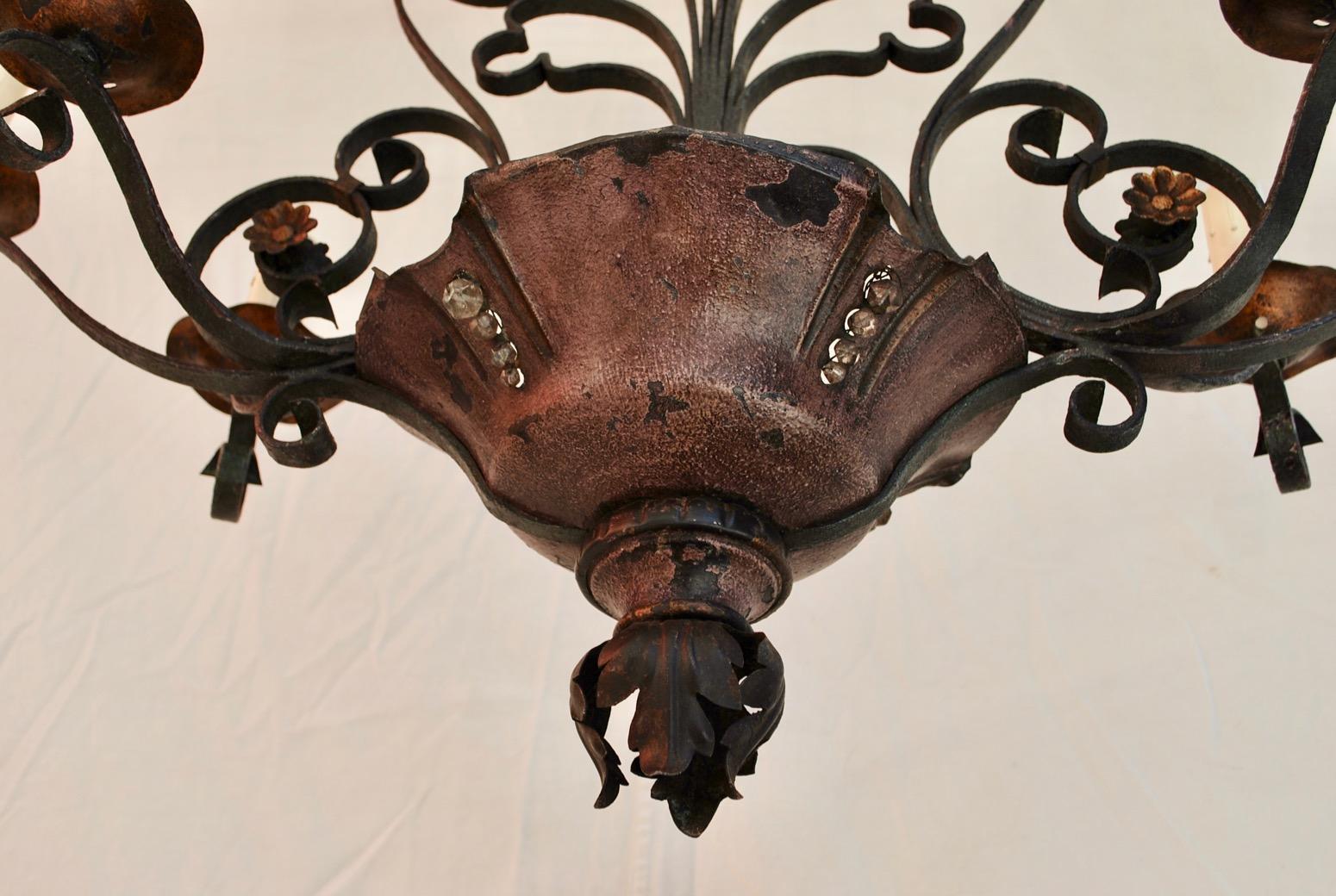 Hand-Crafted Elegant French 1930s Iron Chandelier in the Manner of Maison Baguès For Sale